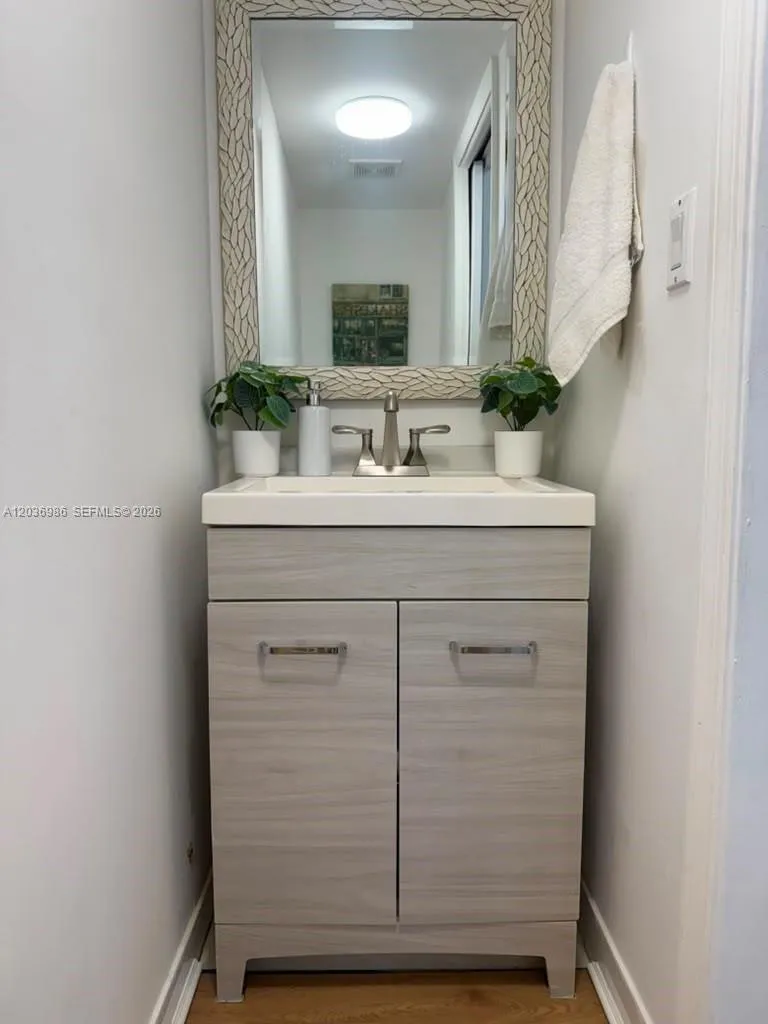Property photo 118