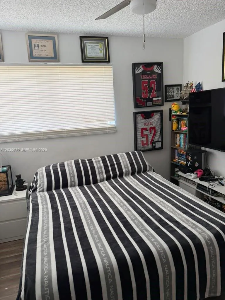 Property photo 146