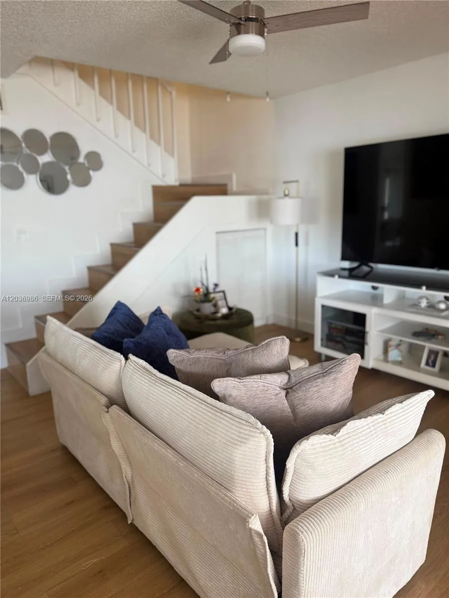 Property photo 65