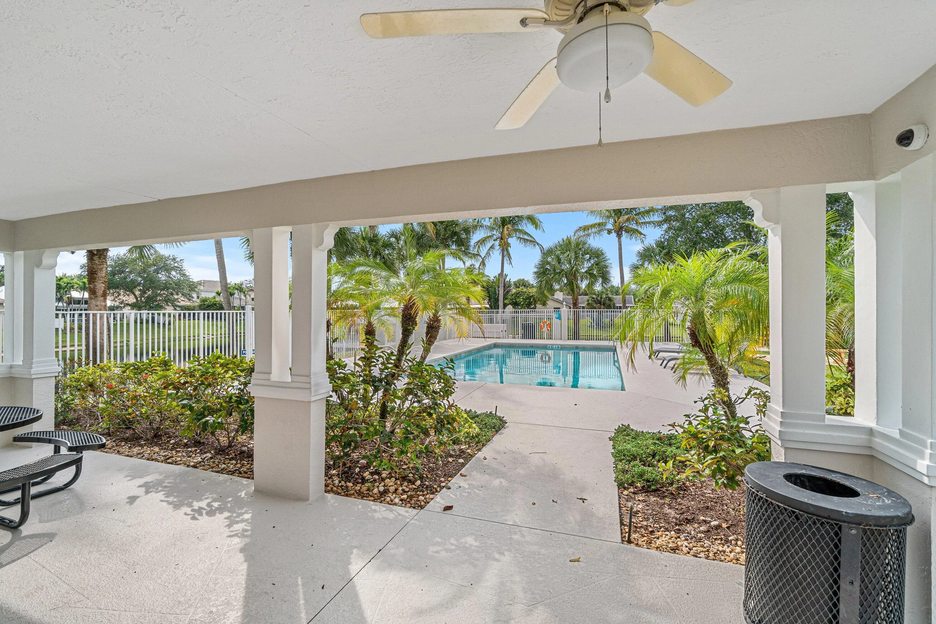 099-1210DelrayLakesDrive-DelrayBeach-FL-