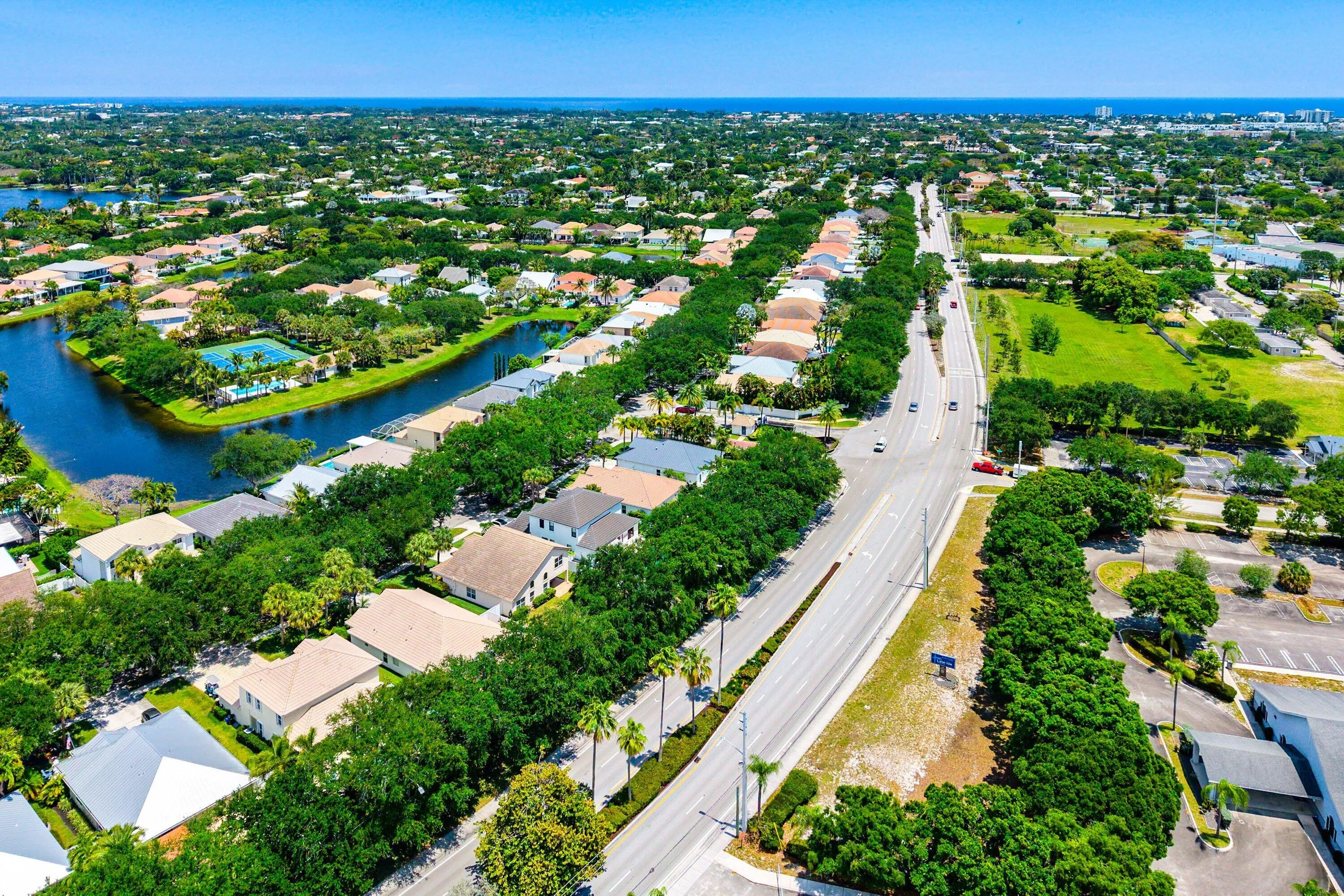 071-1210DelrayLakesDrive-DelrayBeach-FL-