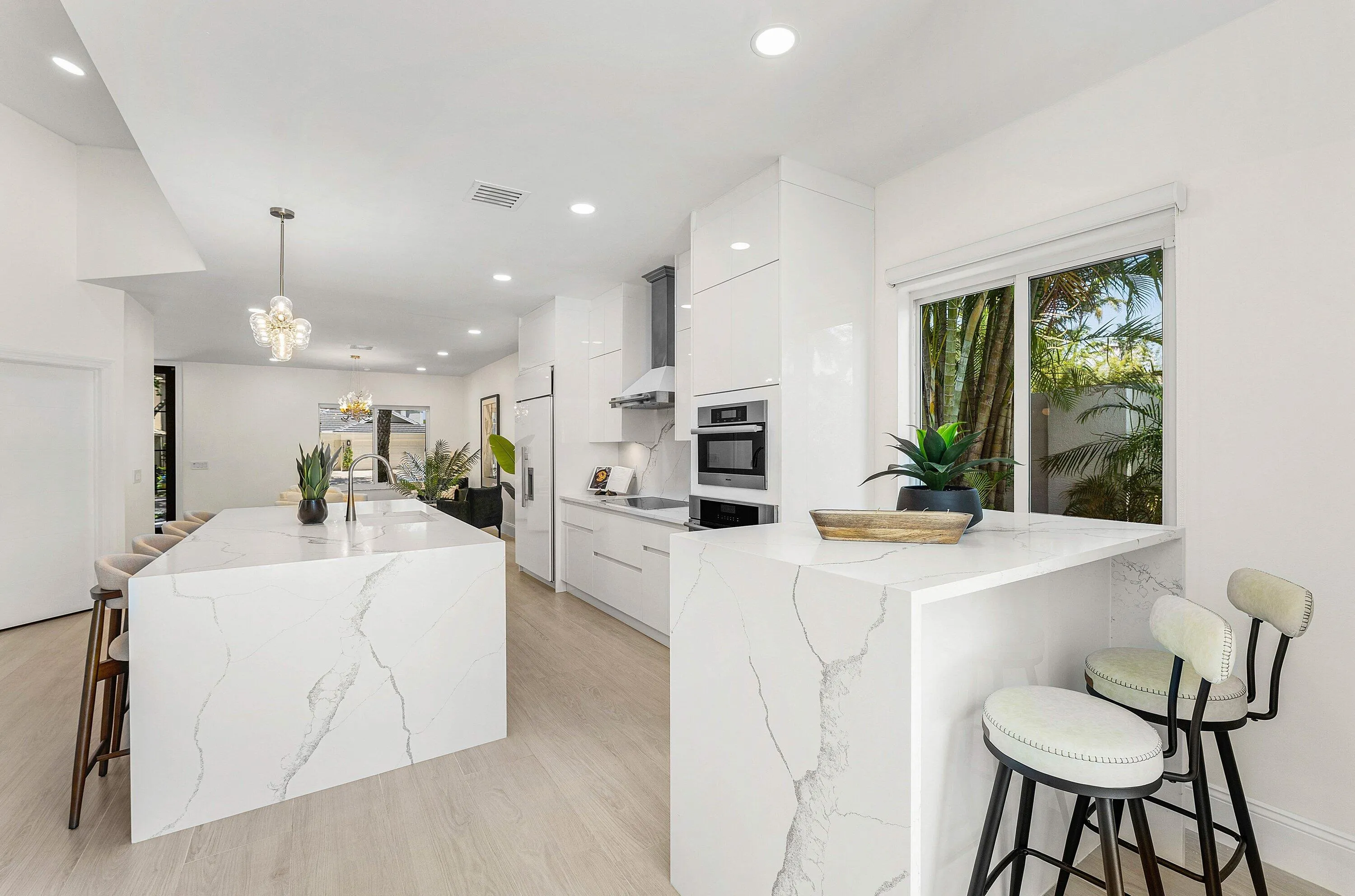 021-1210DelrayLakesDrive-DelrayBeach-FL-