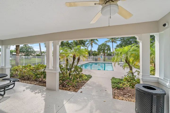 099-1210DelrayLakesDrive-DelrayBeach-FL-