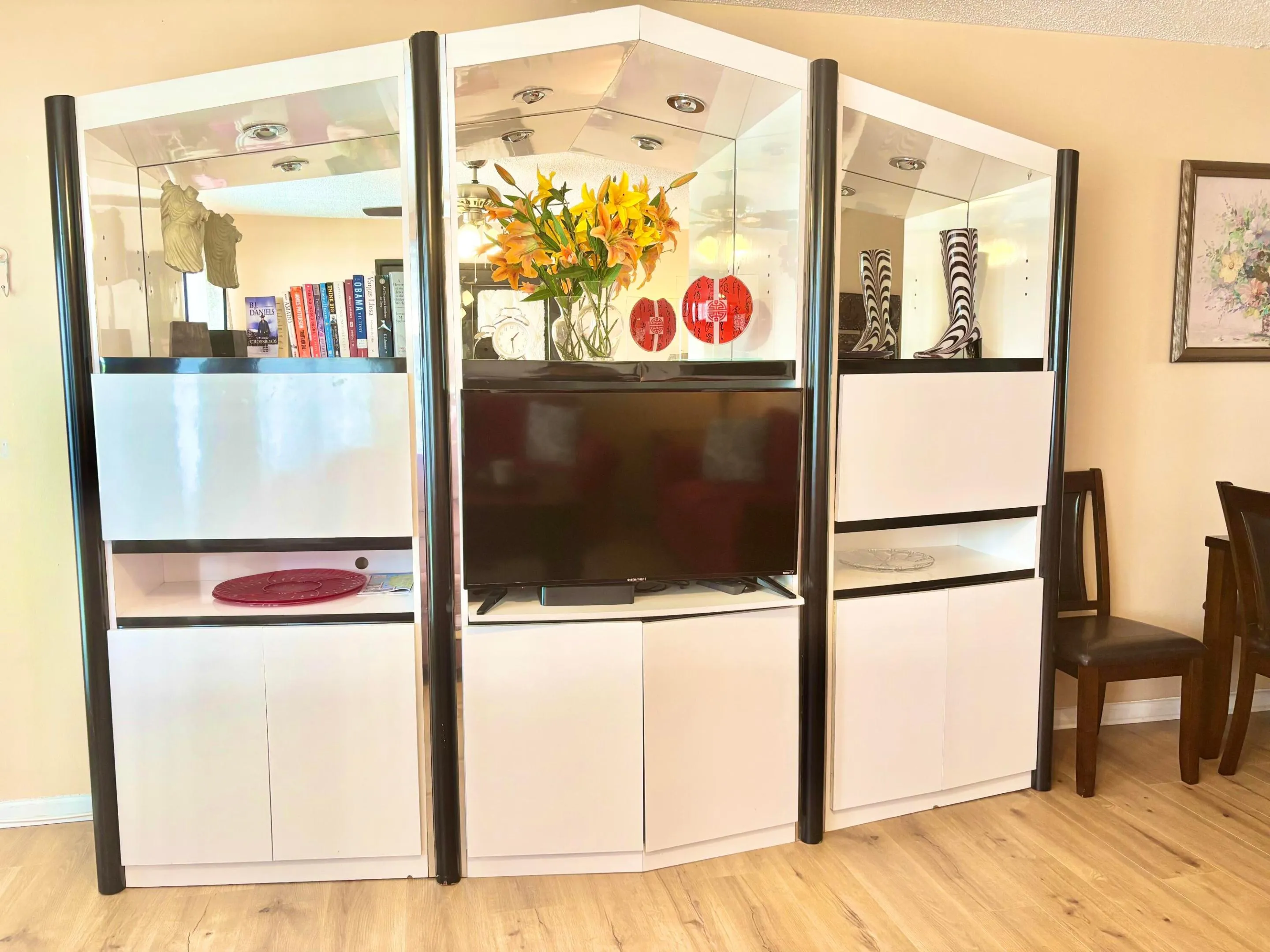 Lovely Wall Unit