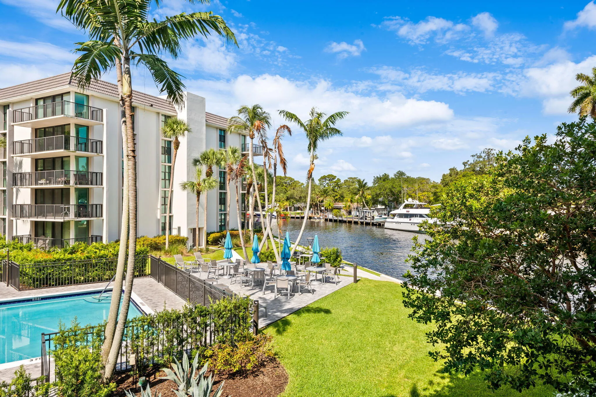 Pool, Barbque Area, and River Views