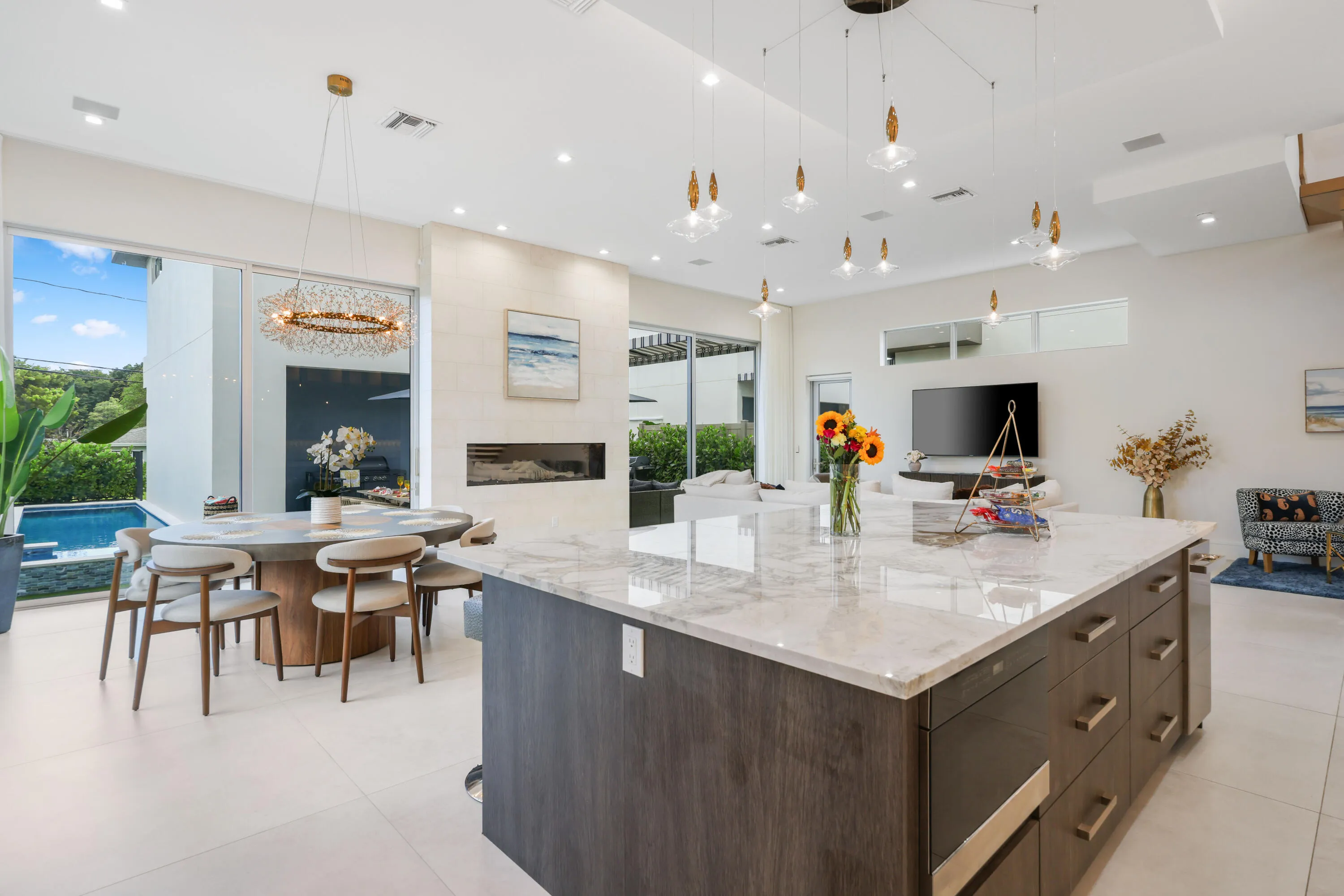 333 South Swinton Ave - 30.jpg-FULL