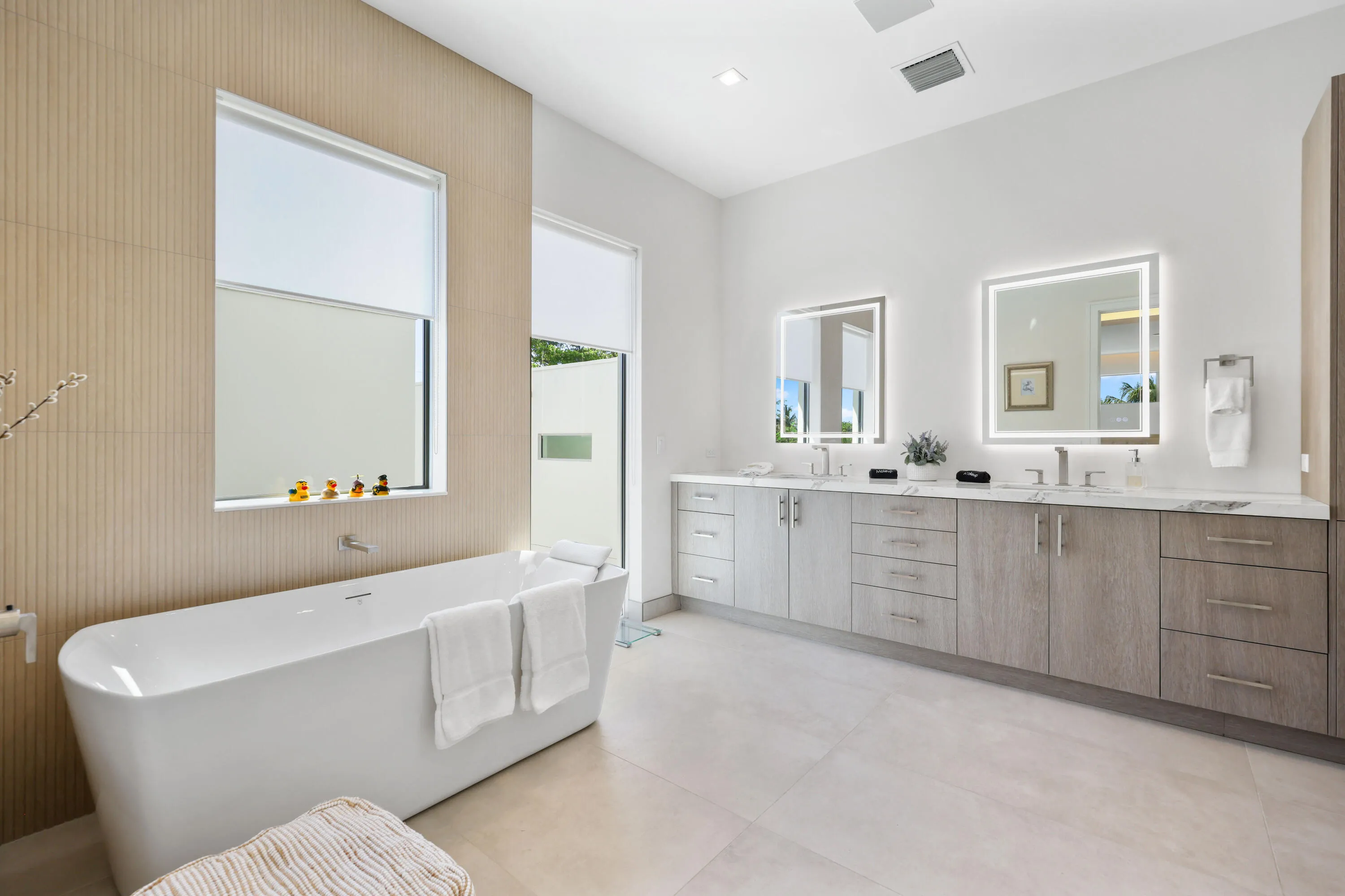 333 South Swinton Ave - 81.jpg-FULL