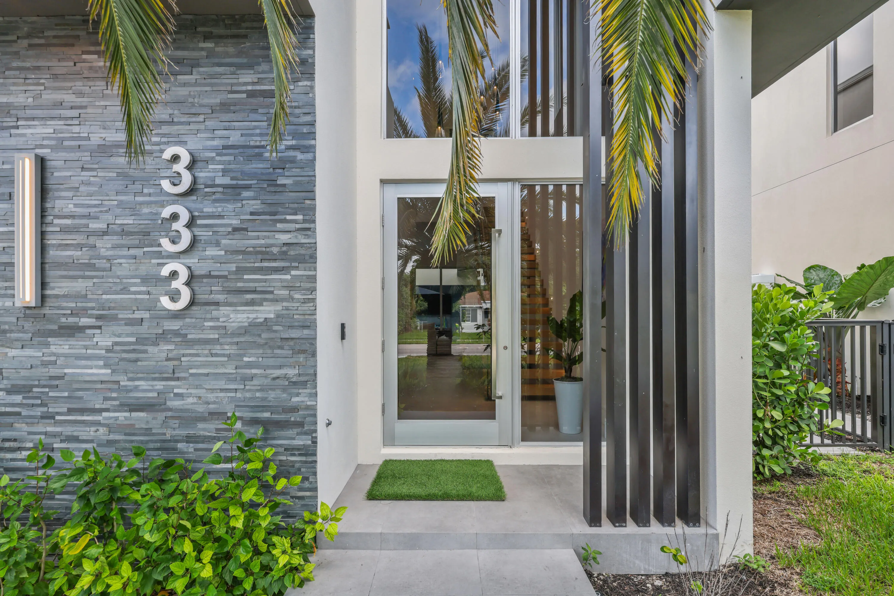 333 South Swinton Ave - 5.jpg-FULL