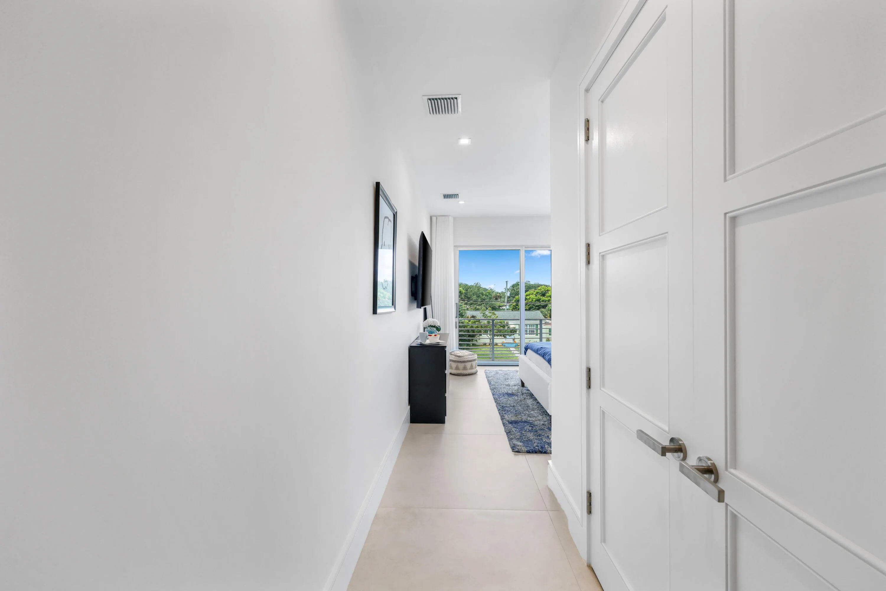 333 South Swinton Ave - 89.jpg-FULL