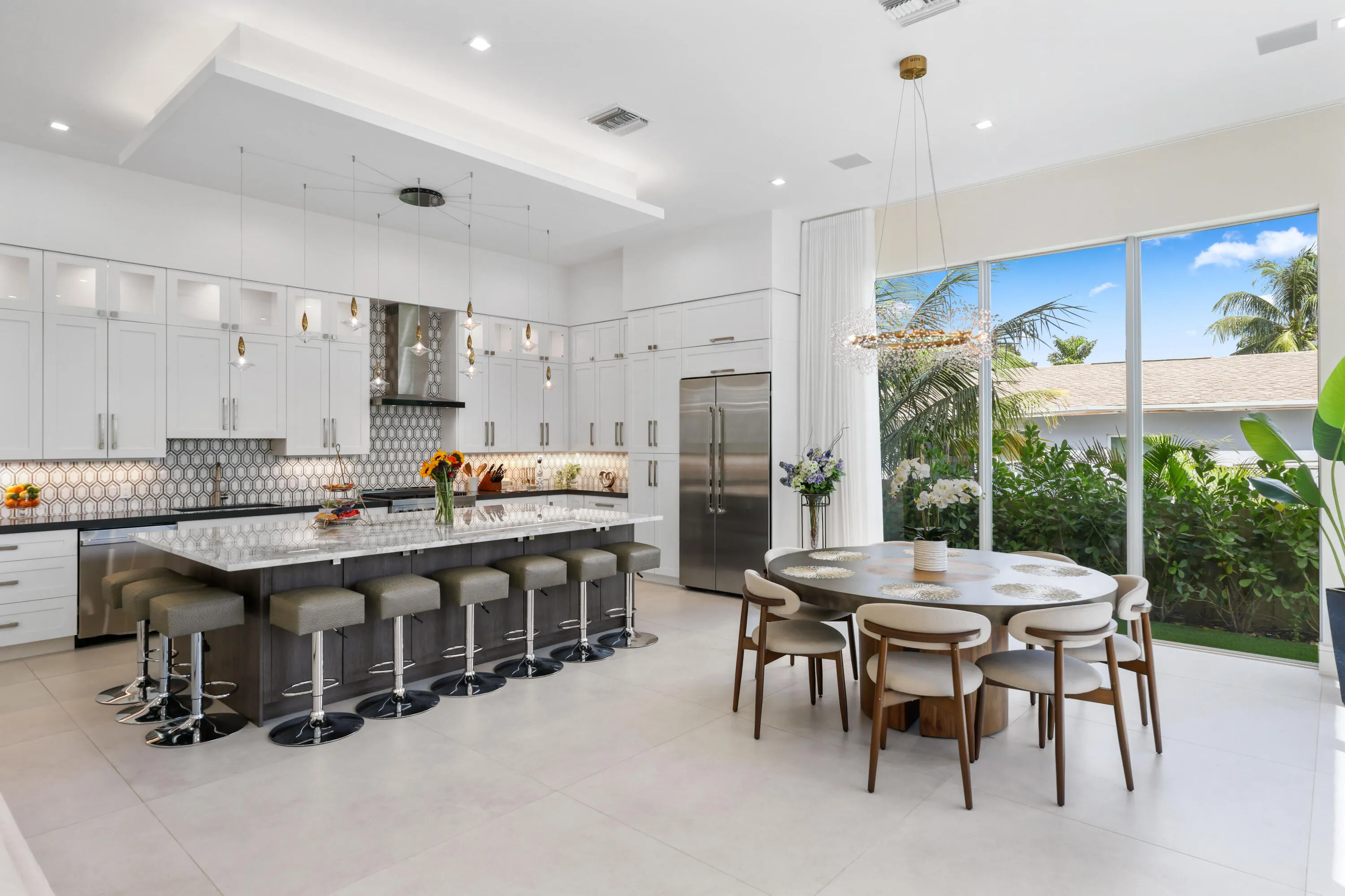 333 South Swinton Ave - 19.jpg-FULL