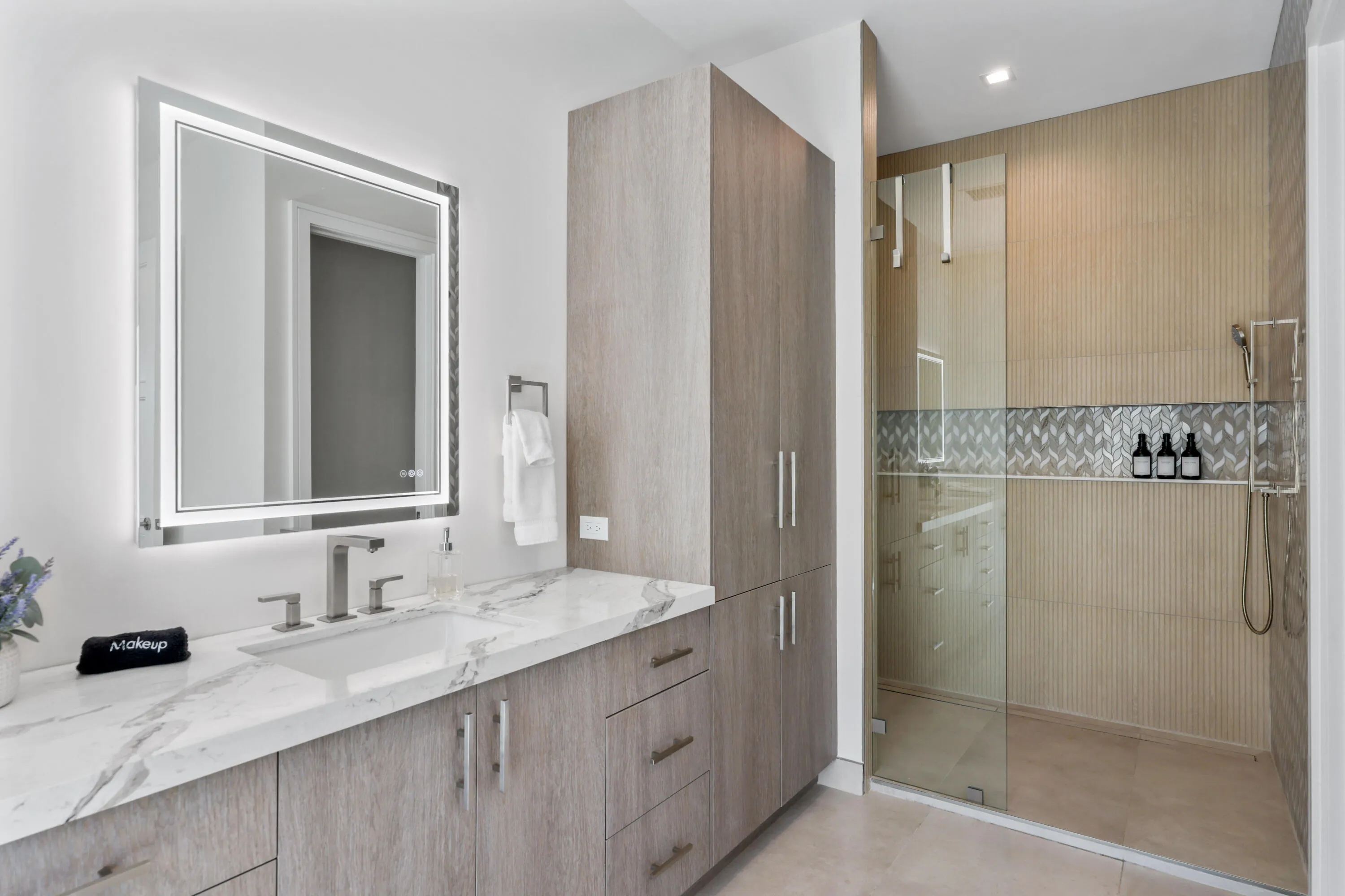 333 South Swinton Ave - 84.jpg-FULL