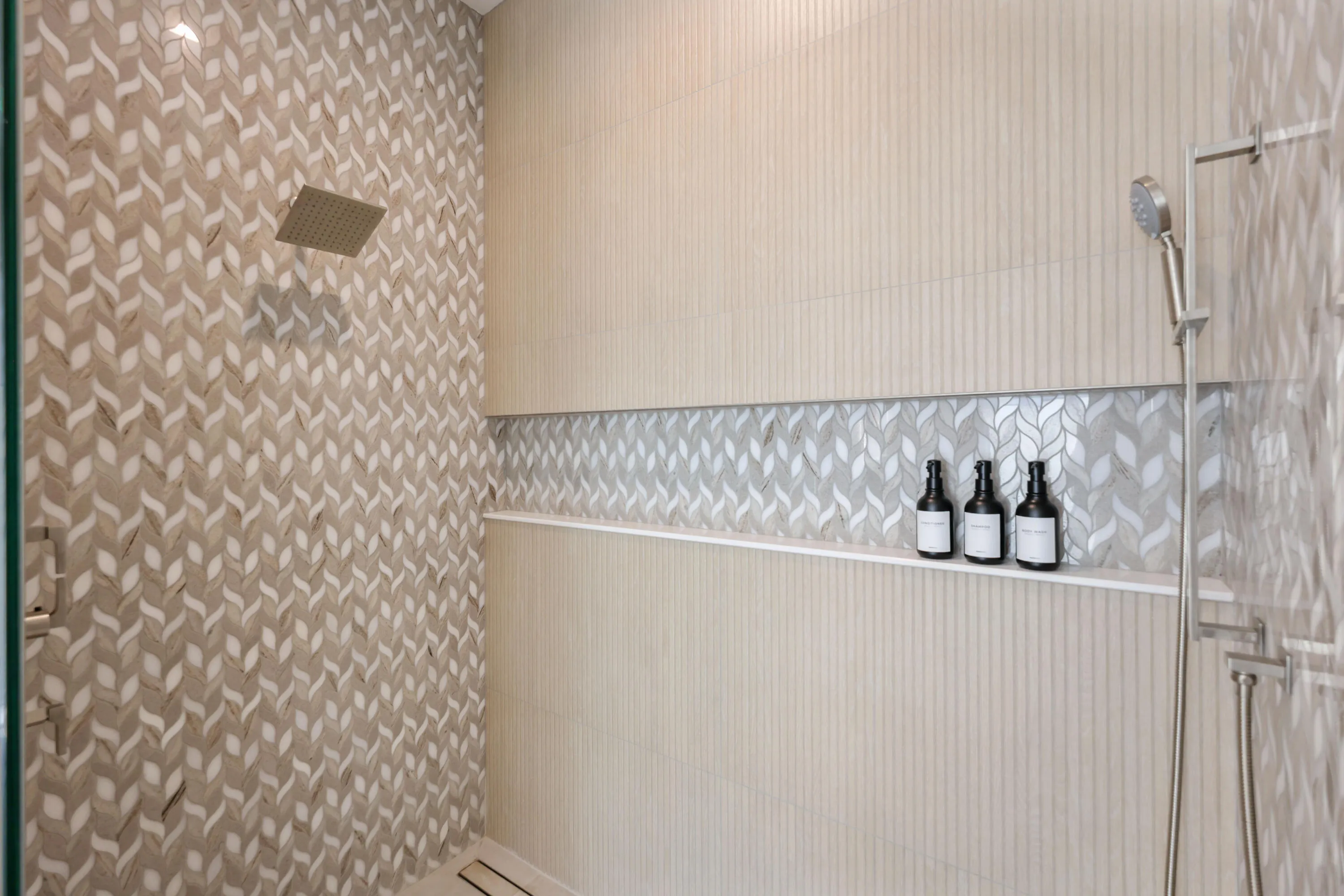 333 South Swinton Ave - 85.jpg-FULL