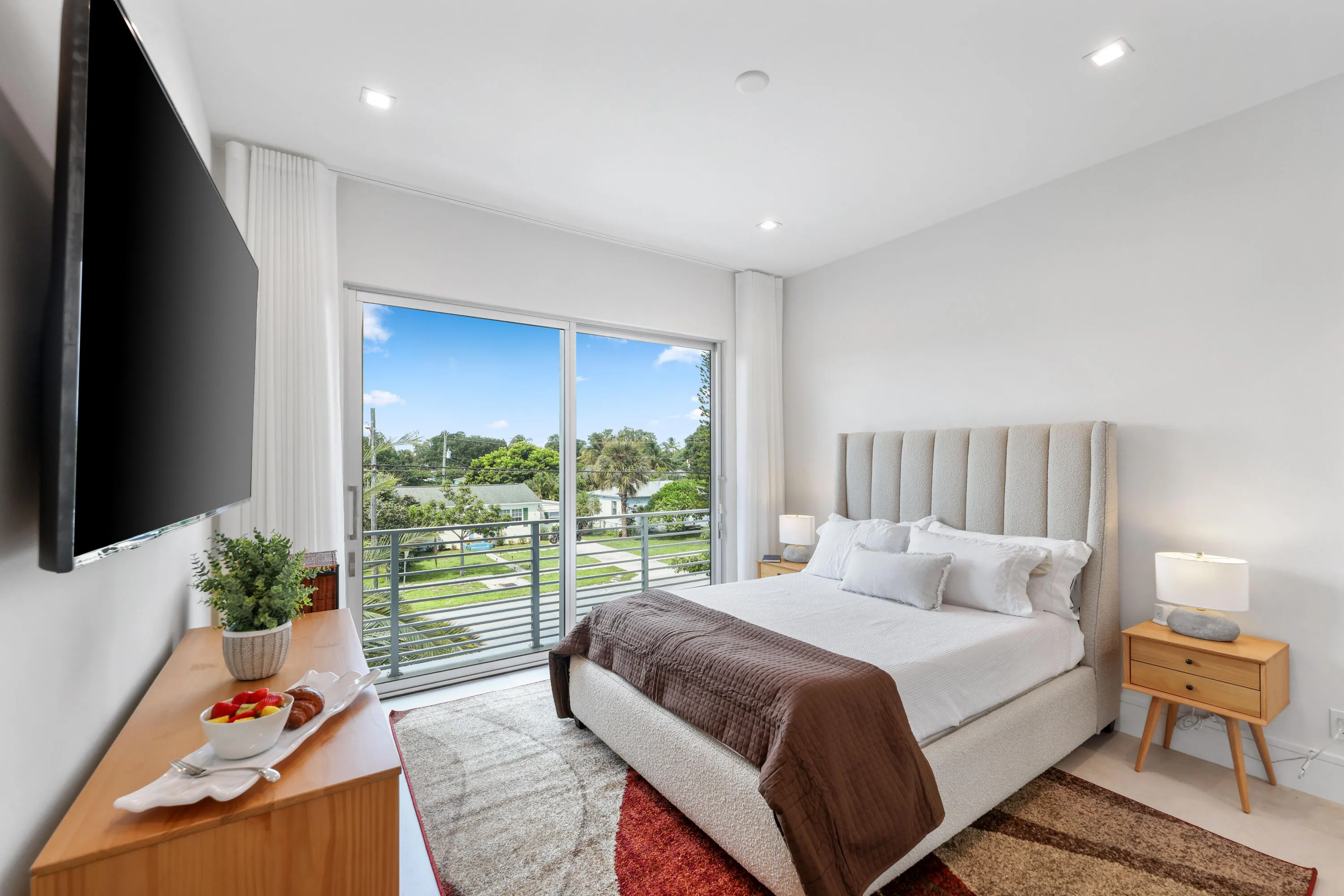 333 South Swinton Ave - 100.jpg-FULL