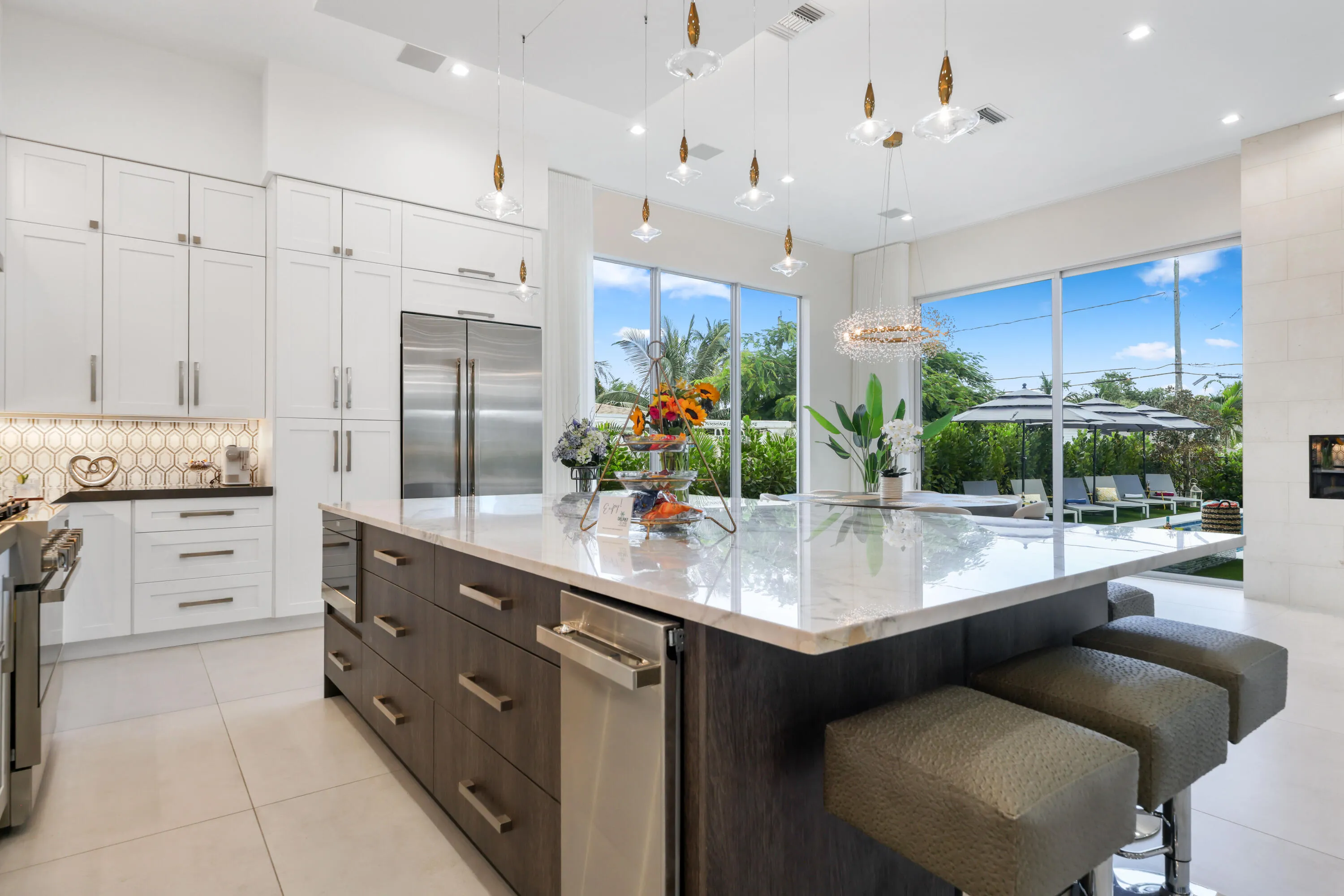 333 South Swinton Ave - 27.jpg-FULL