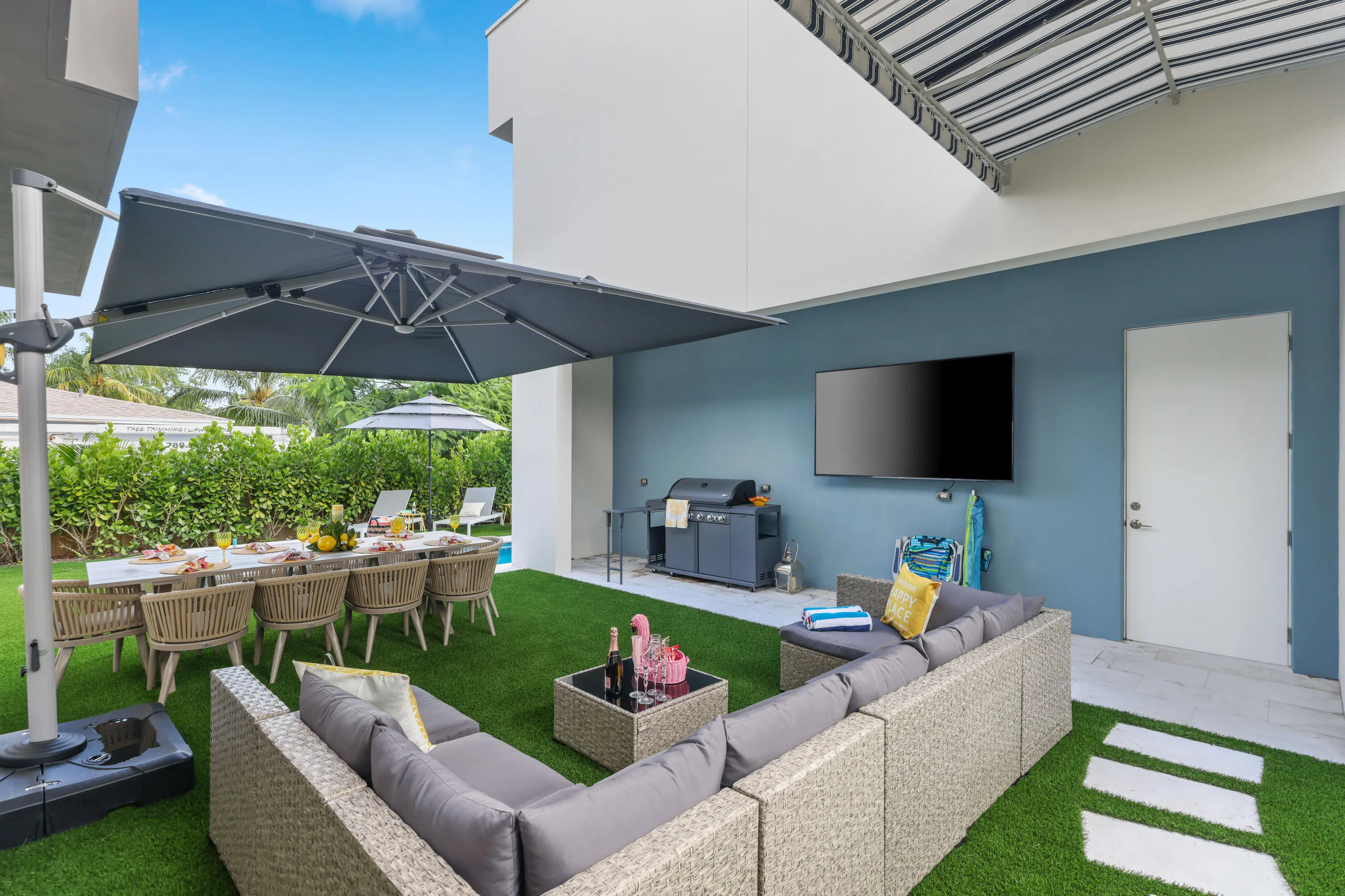 333 South Swinton Ave - 106.jpg-FULL