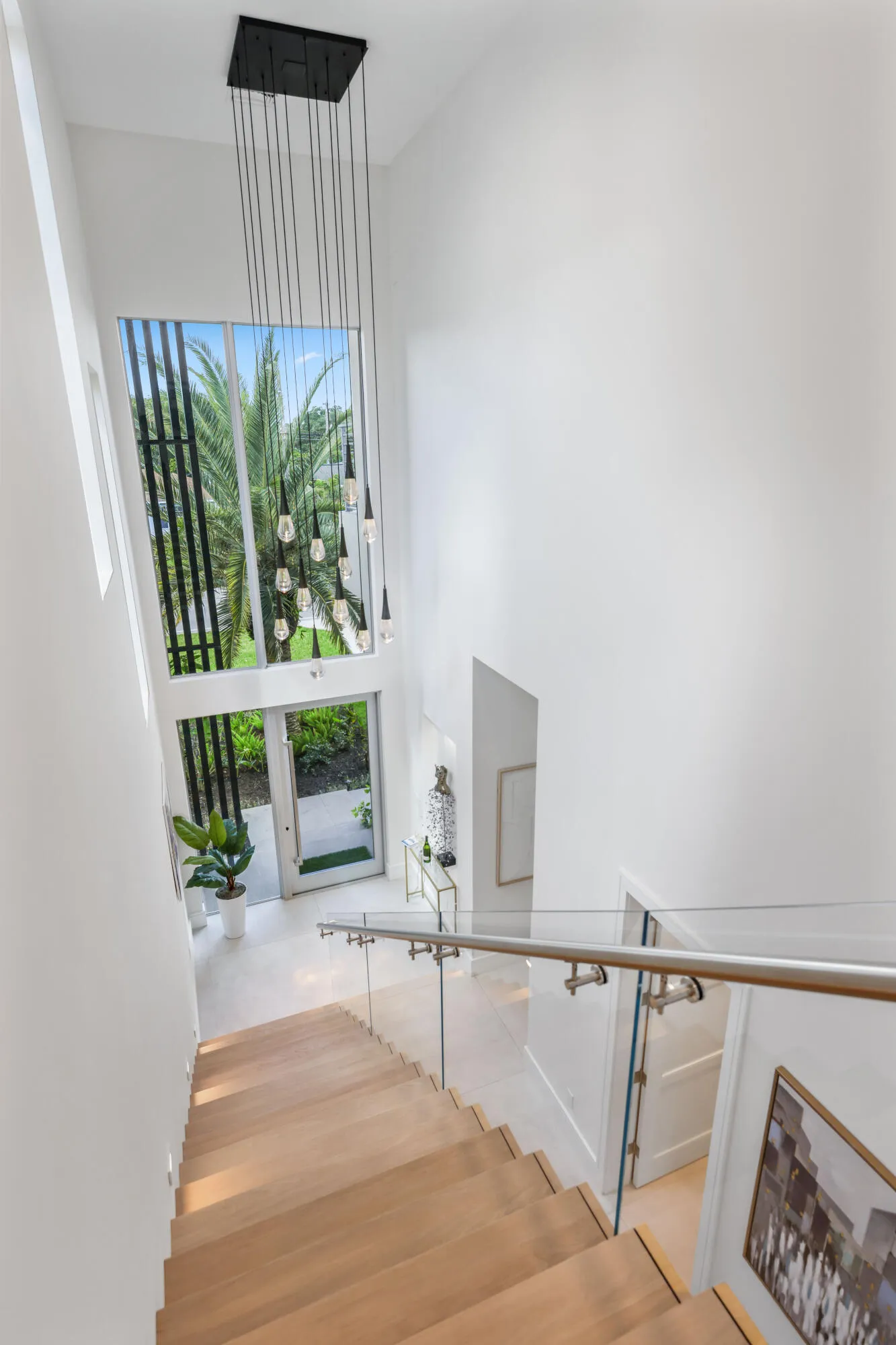 333 South Swinton Ave - 63.jpg-FULL