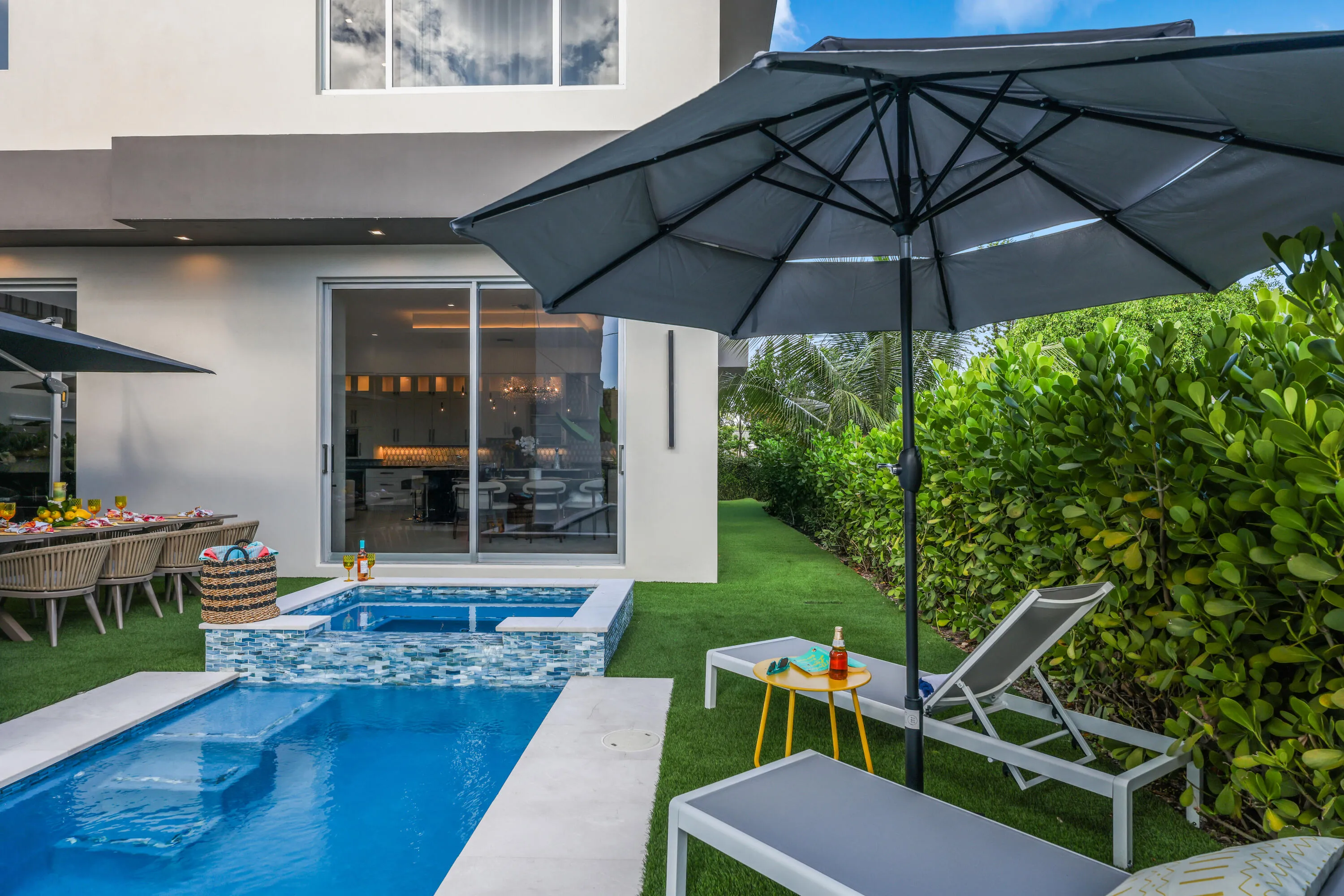 333 South Swinton Ave - 124.jpg-FULL