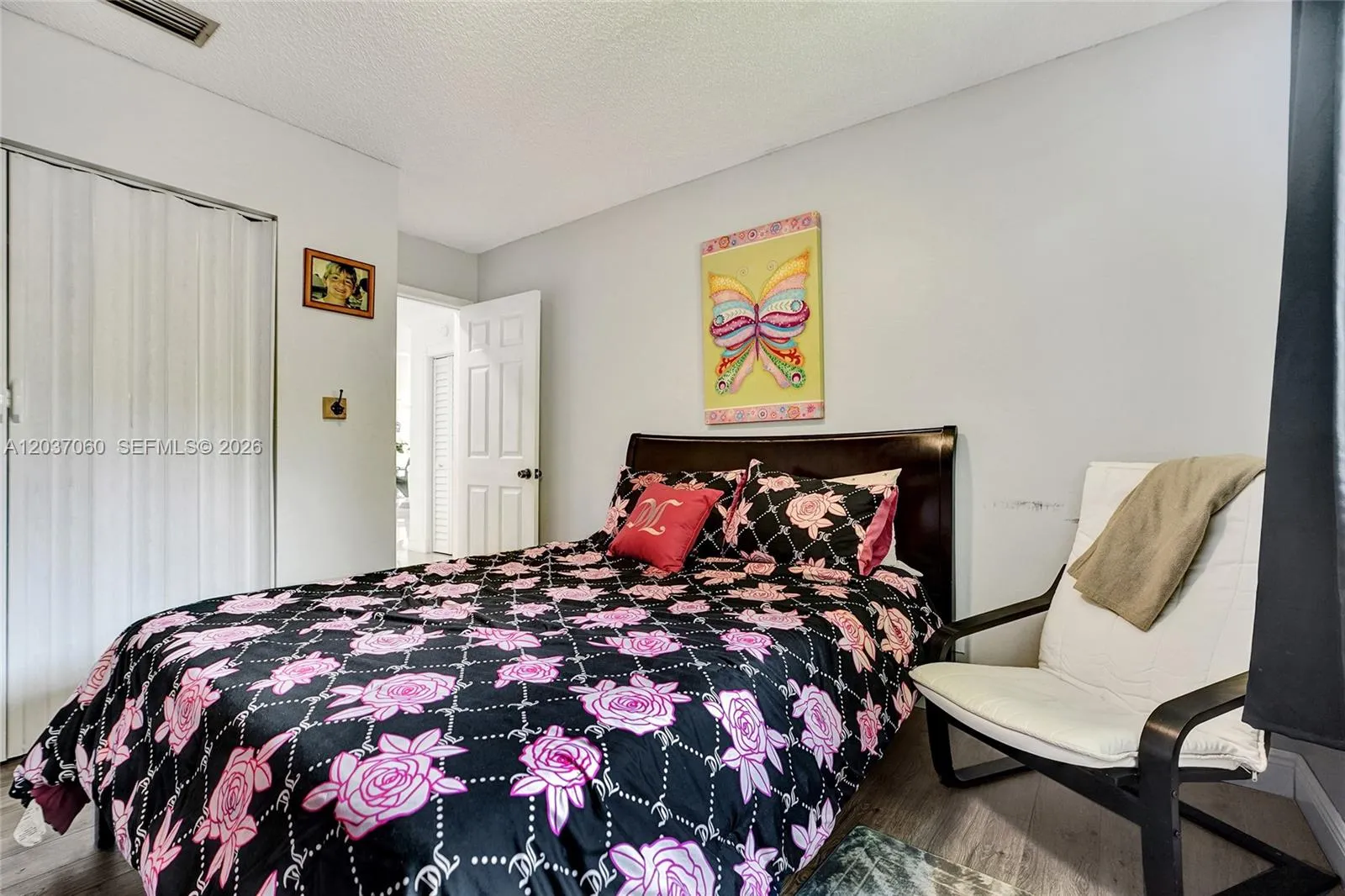 Property photo 33