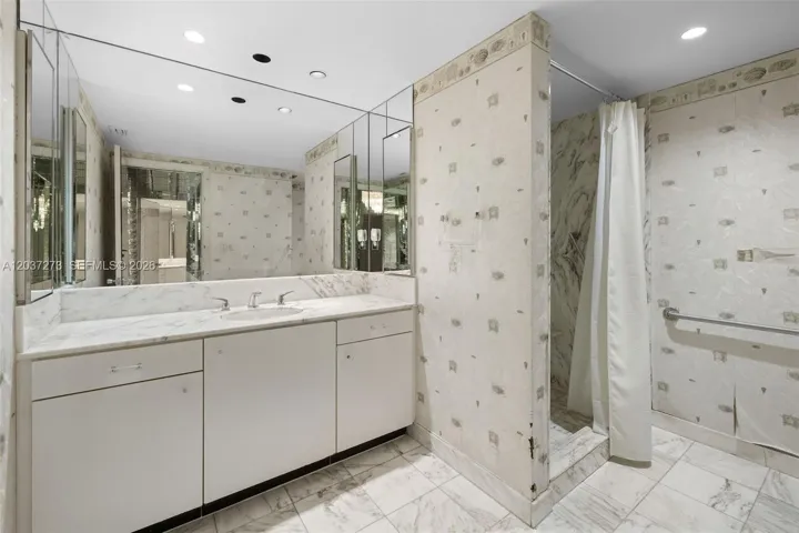Dual Bathrooms