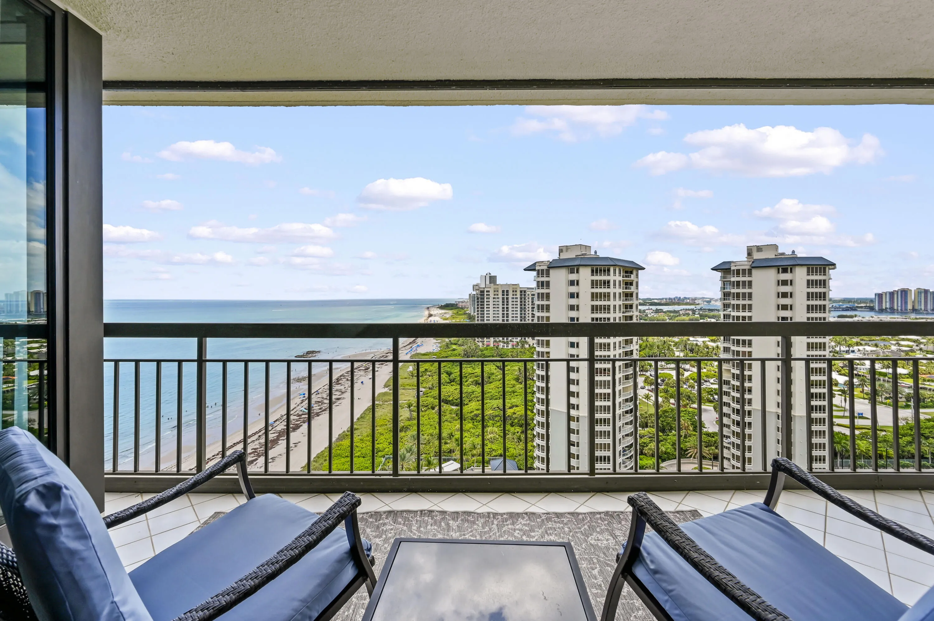4000 N Ocean Dr APT 2004 Riviera Beach,