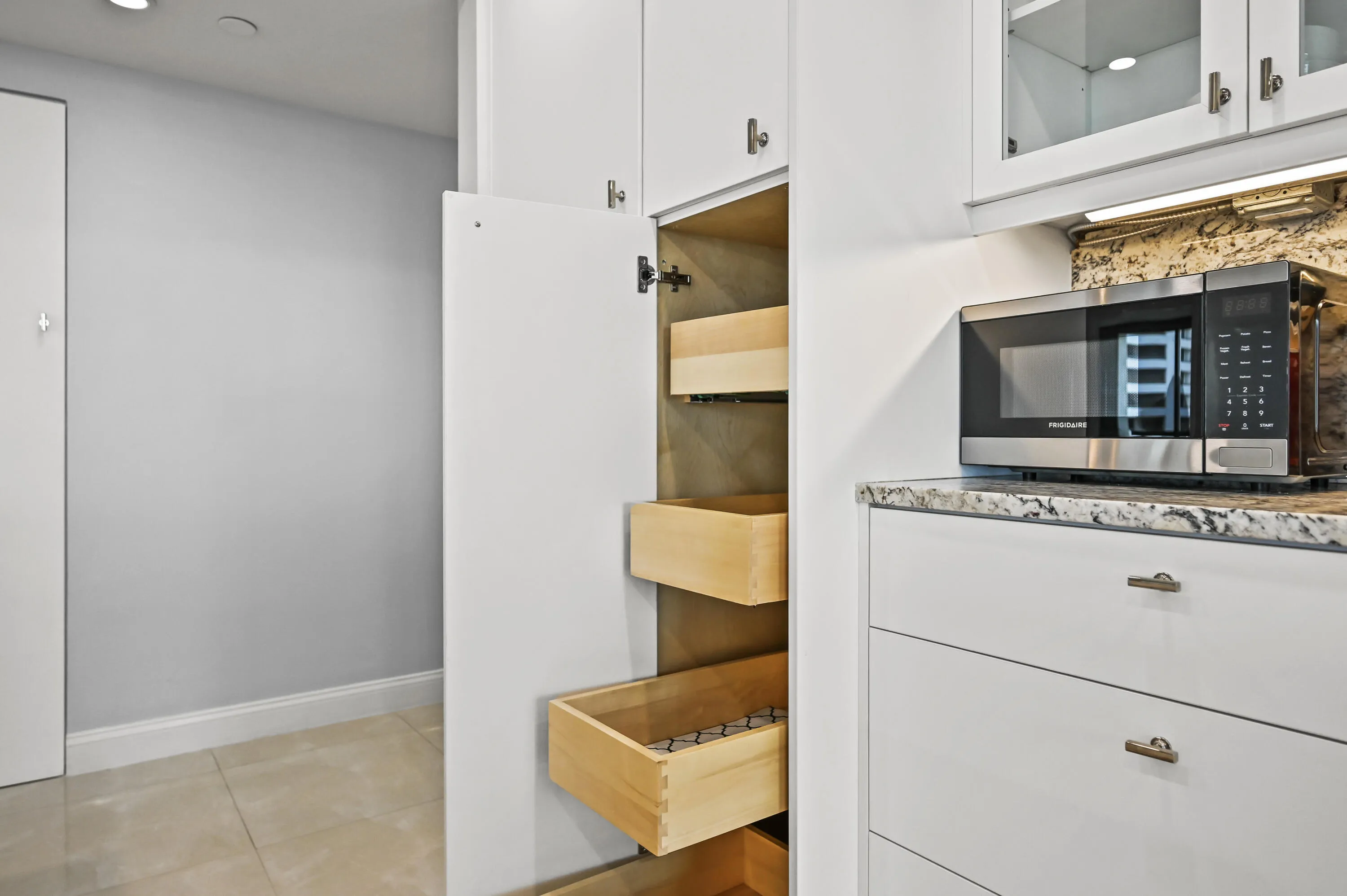 4000 N Ocean Dr APT 2004 Riviera Beach,