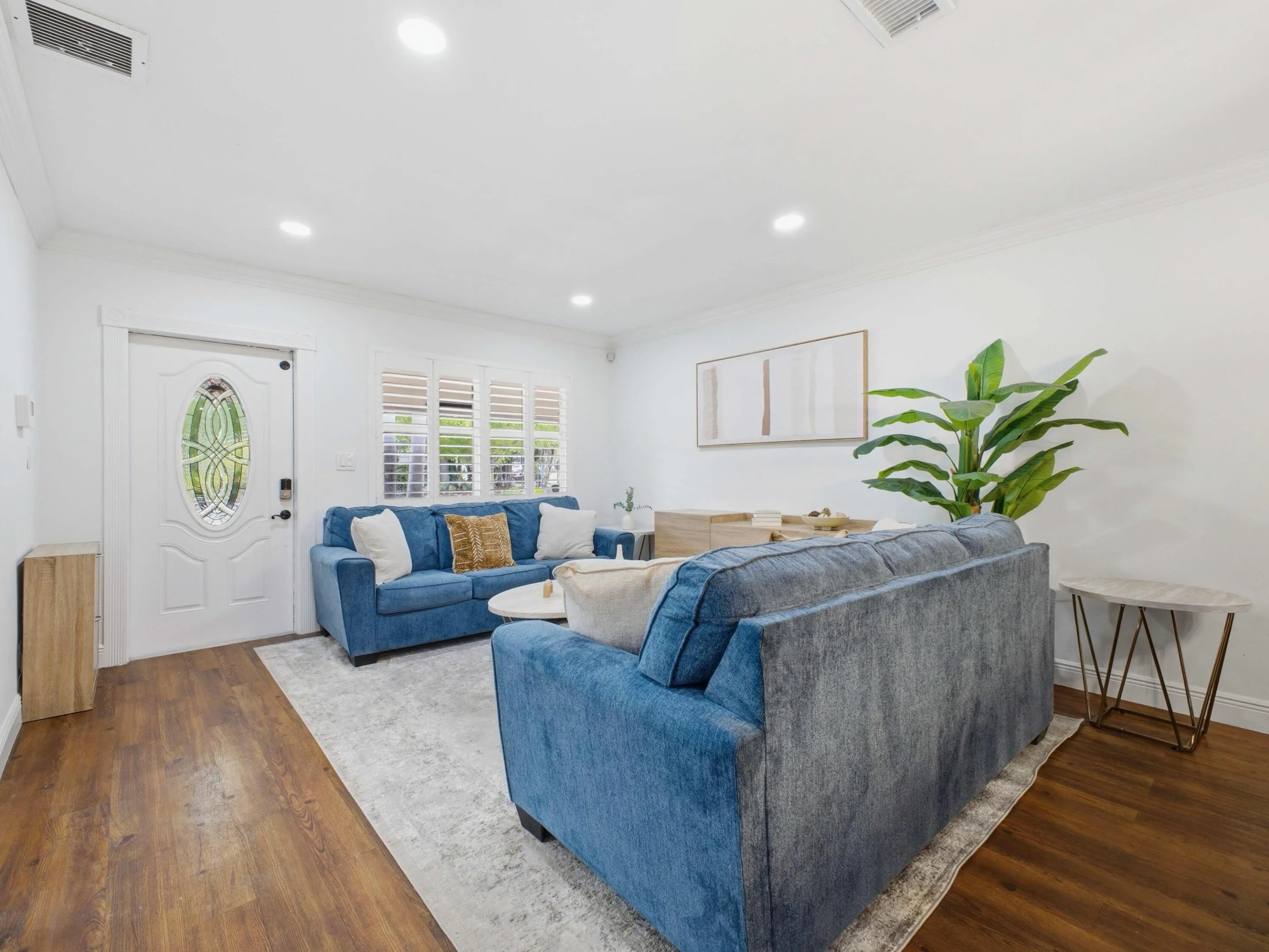 Living Unit Entry