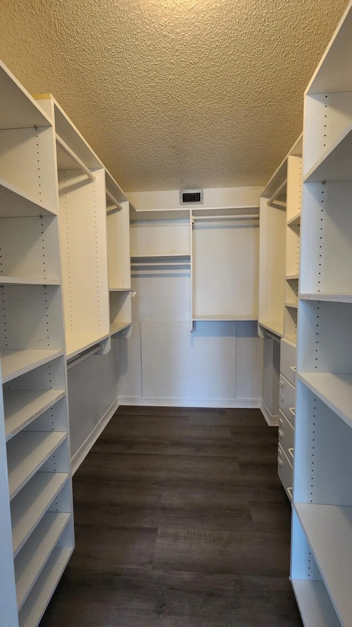 Walk-in closet