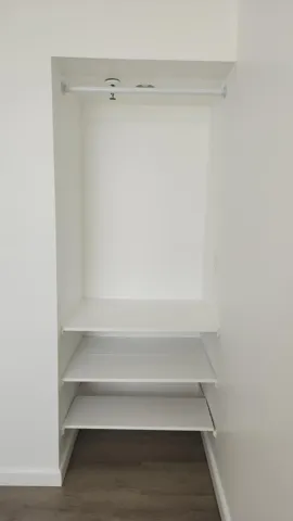 3rd bedroom closet