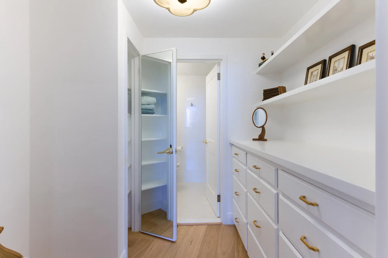 2800 N Flagler Dr Apt 913 West-large-010