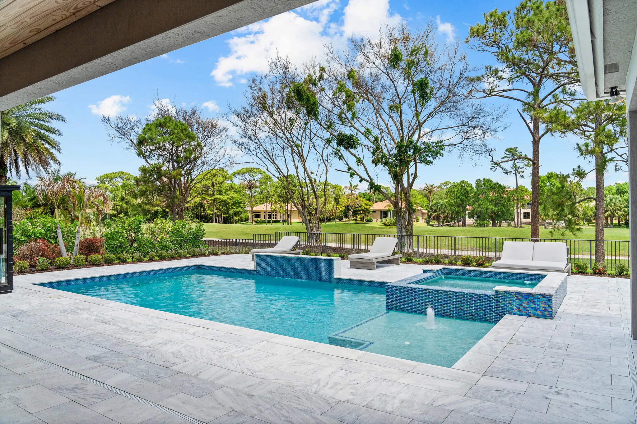 Property photo 60