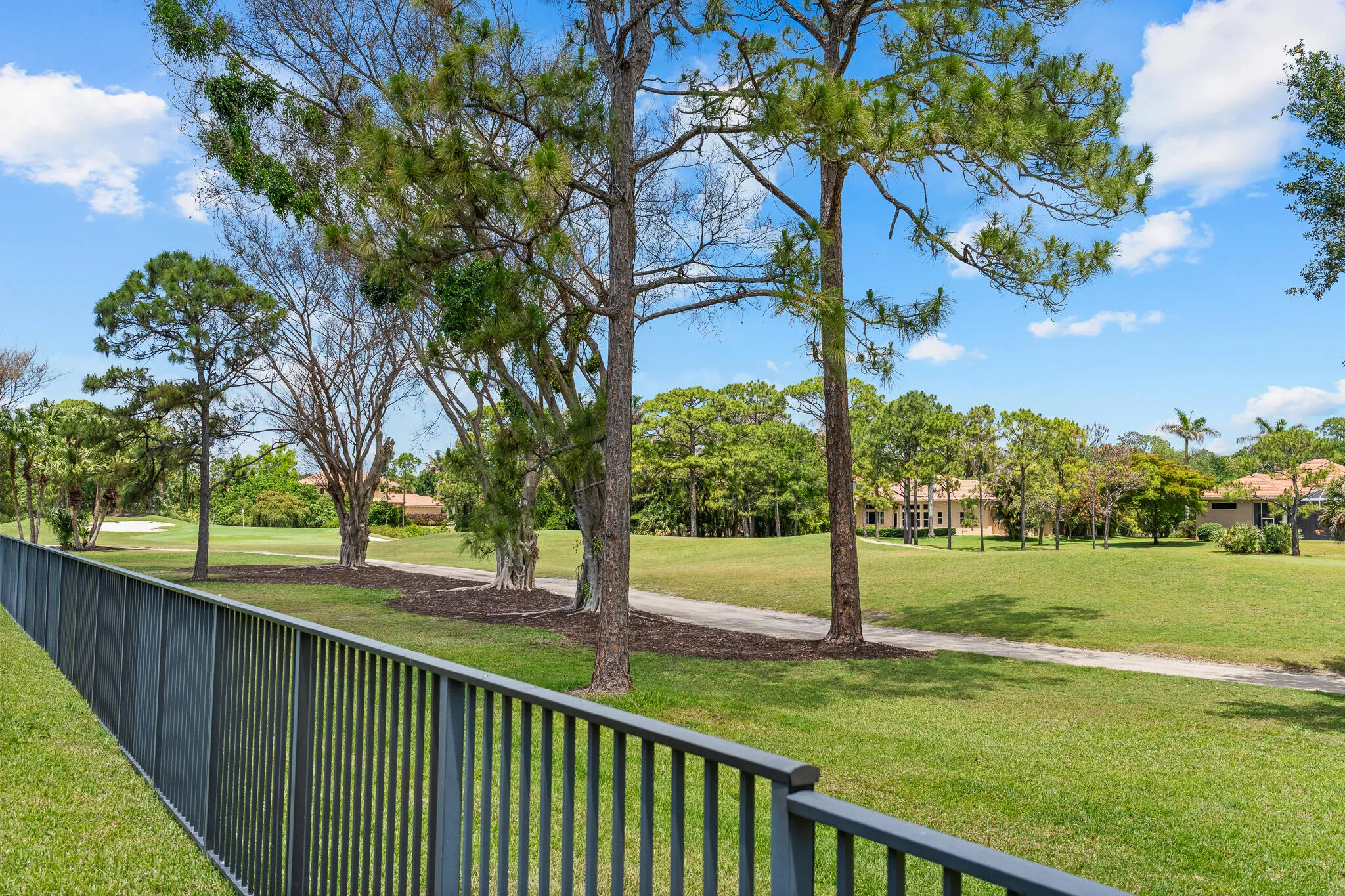 Property photo 46
