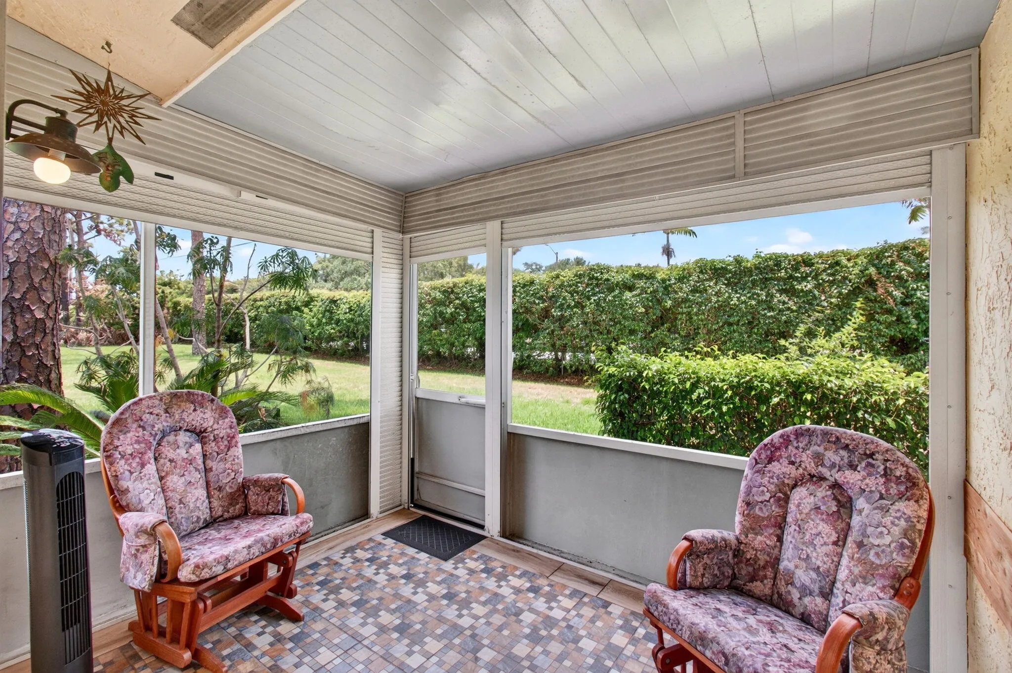 Screened patio