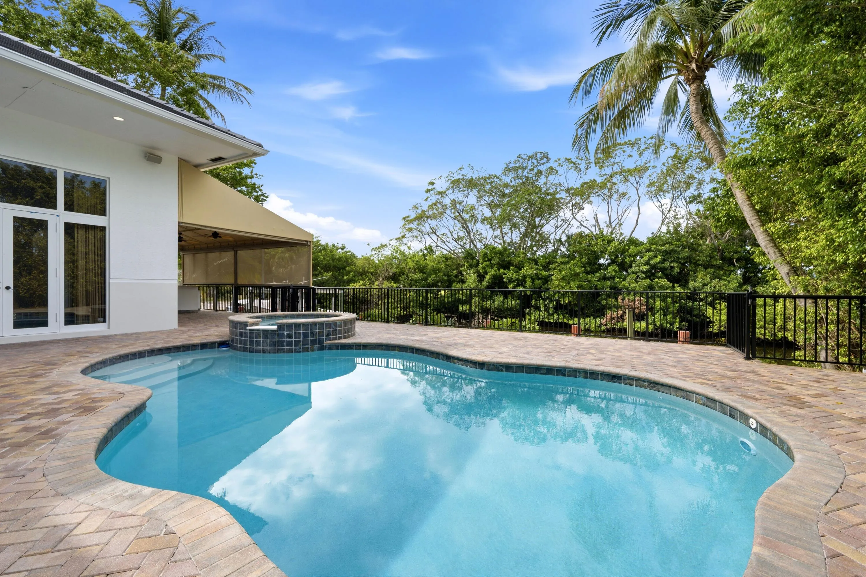 POOL AND SPA