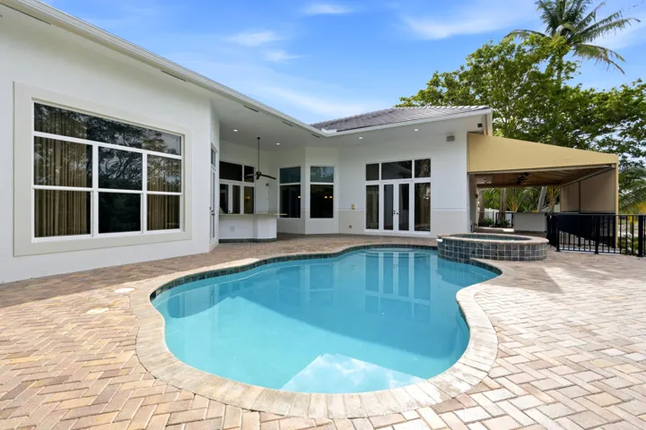 POOL AND SPA