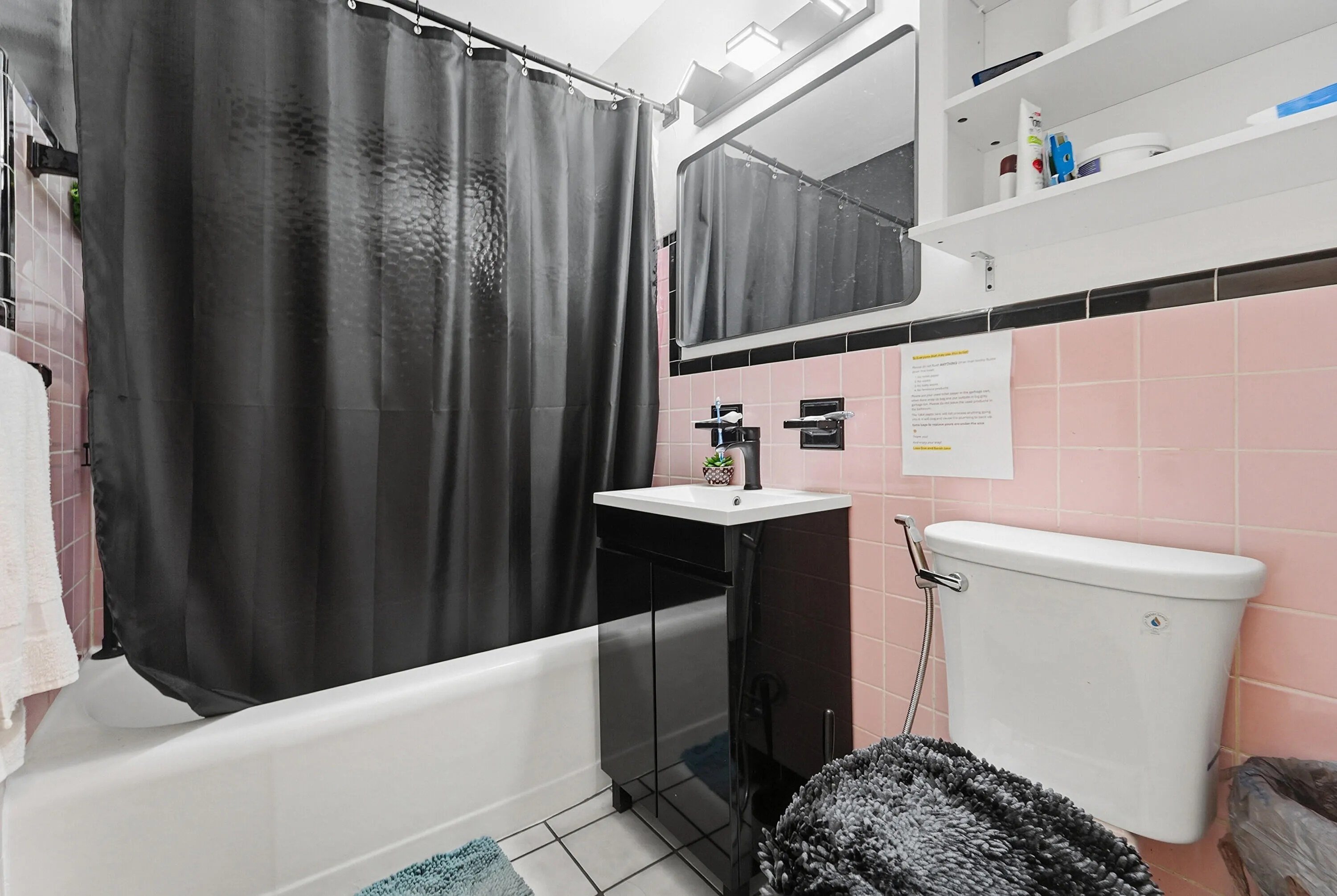 12_bathroom