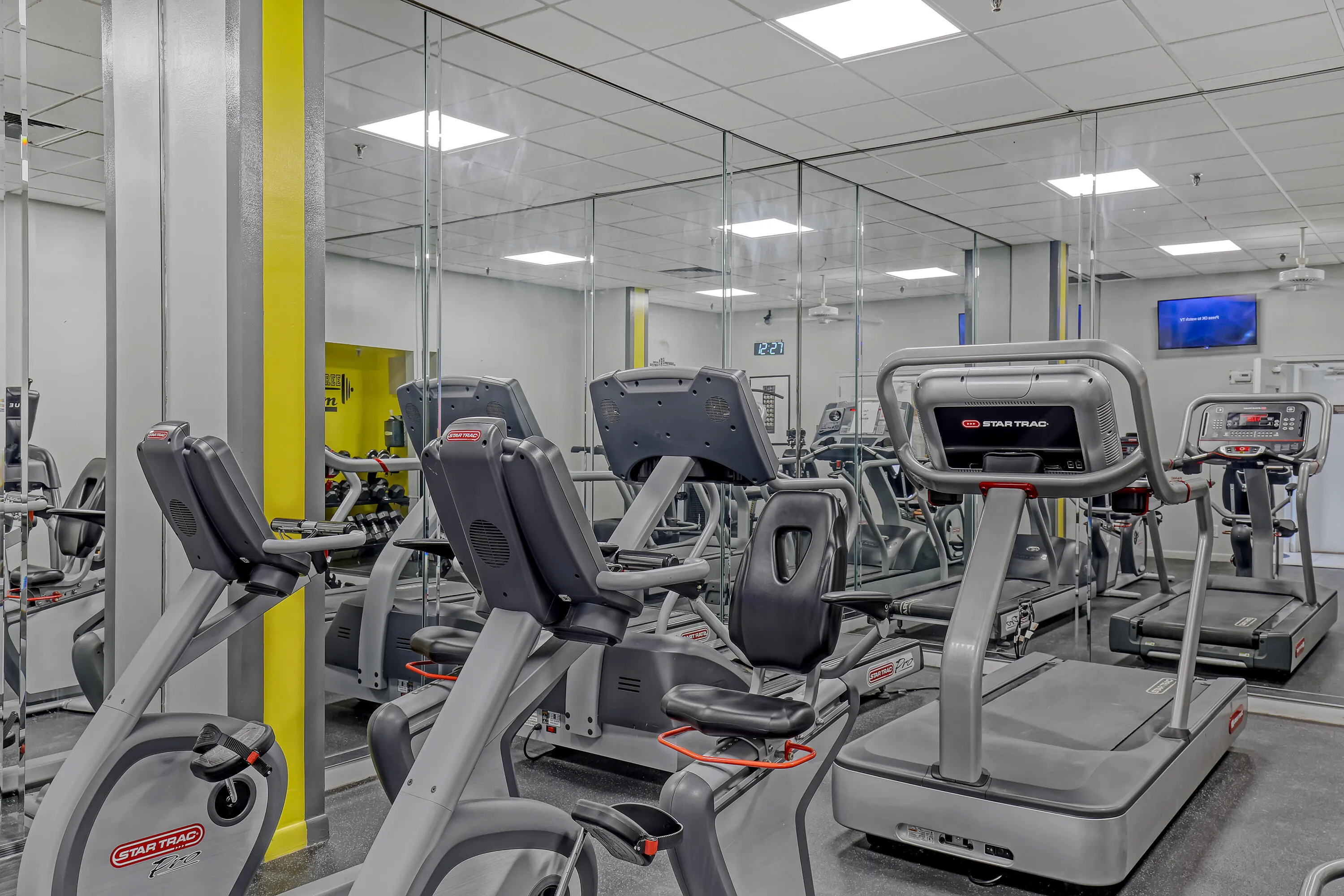 FITNESS CENTER