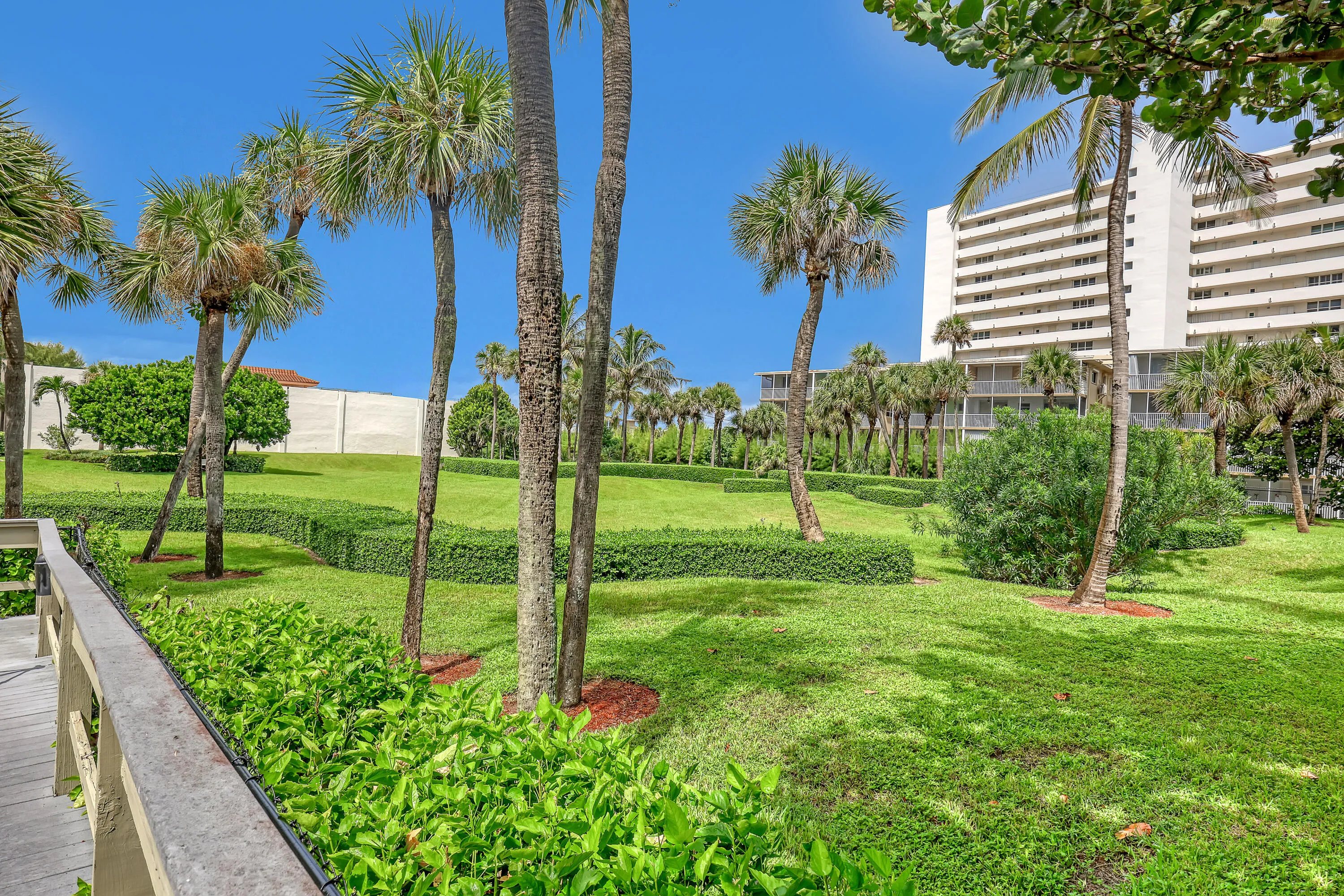 3400 N Ocean #101 (36)