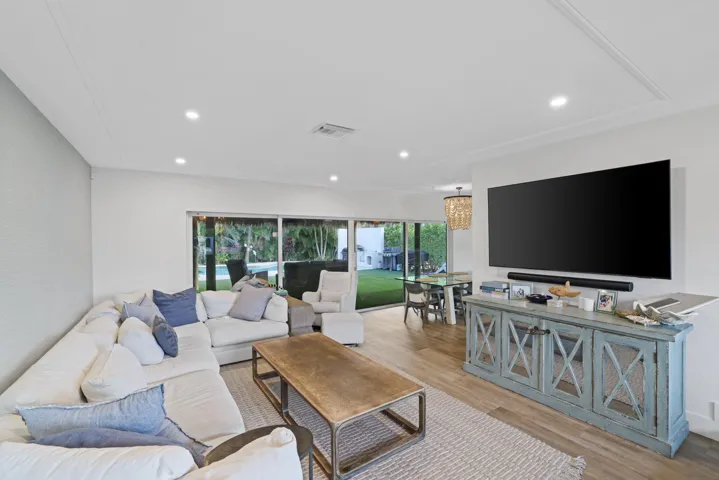 418 Oyster Road - 23.jpg-SMALL
