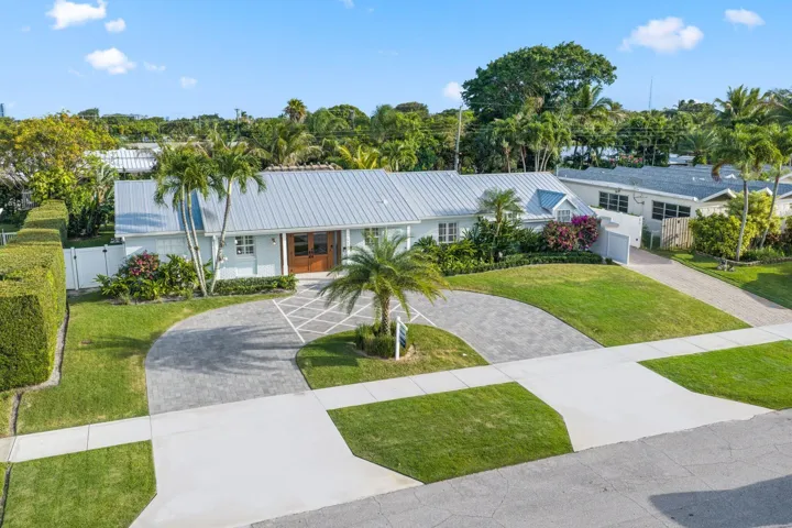 418 Oyster Road - 2.jpg-SMALL