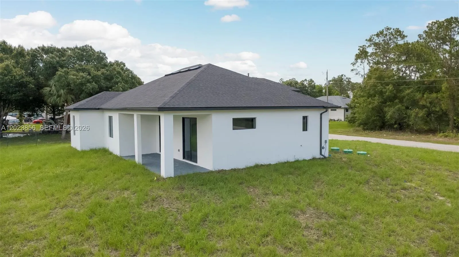Property photo 22