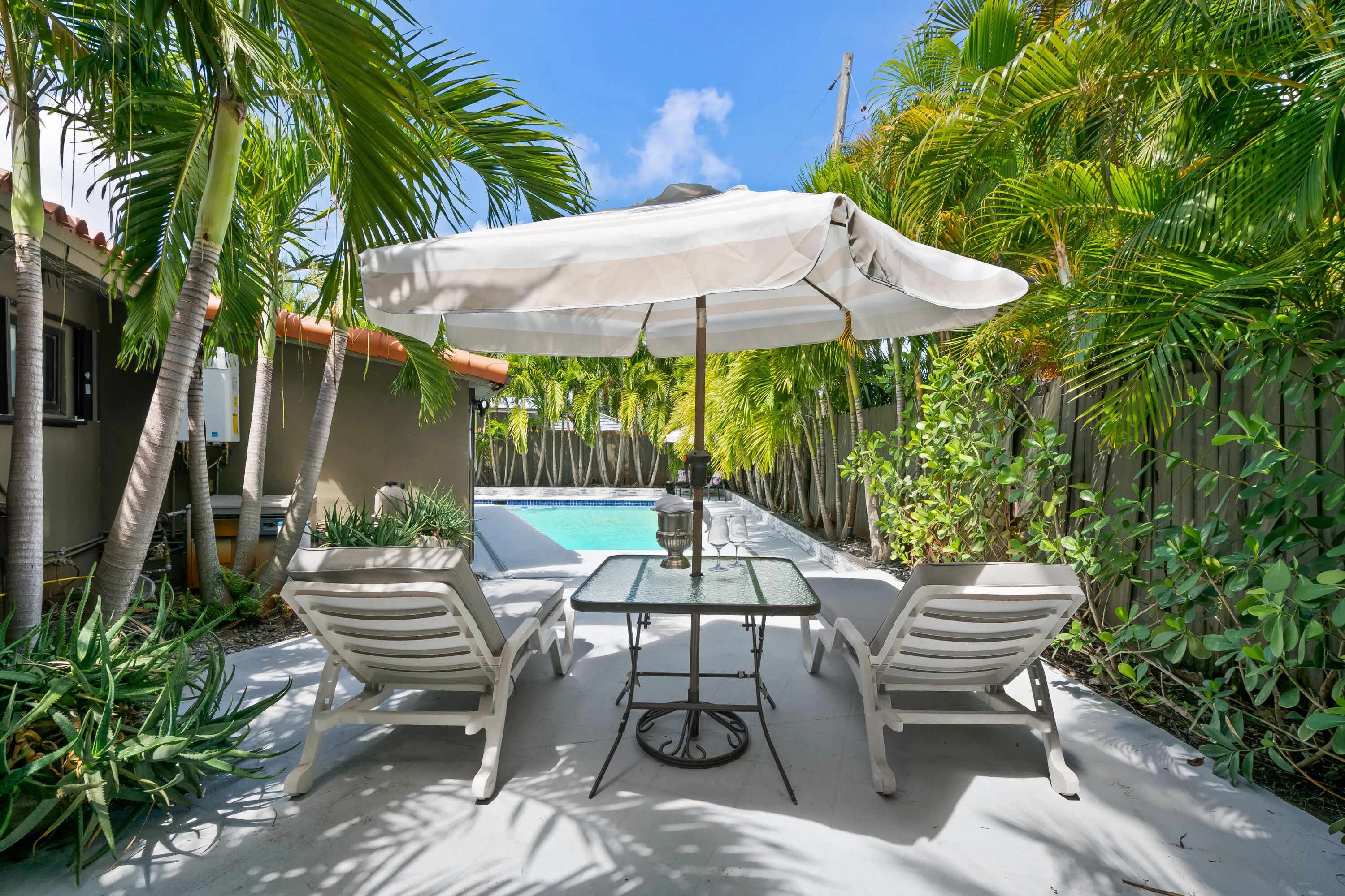 Pool area
