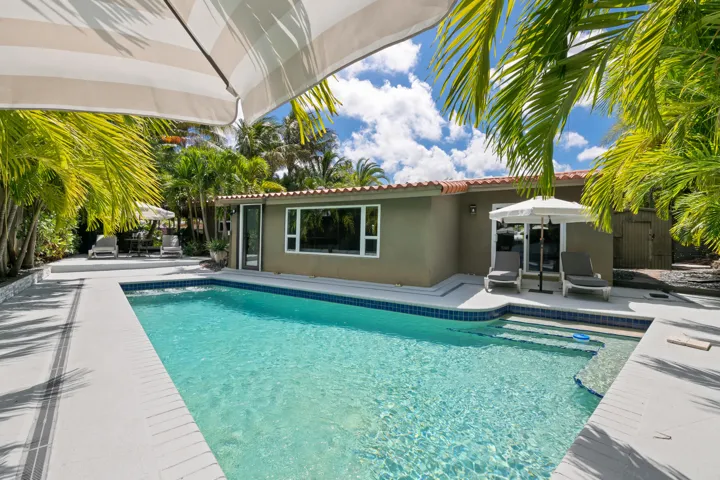 Pool area