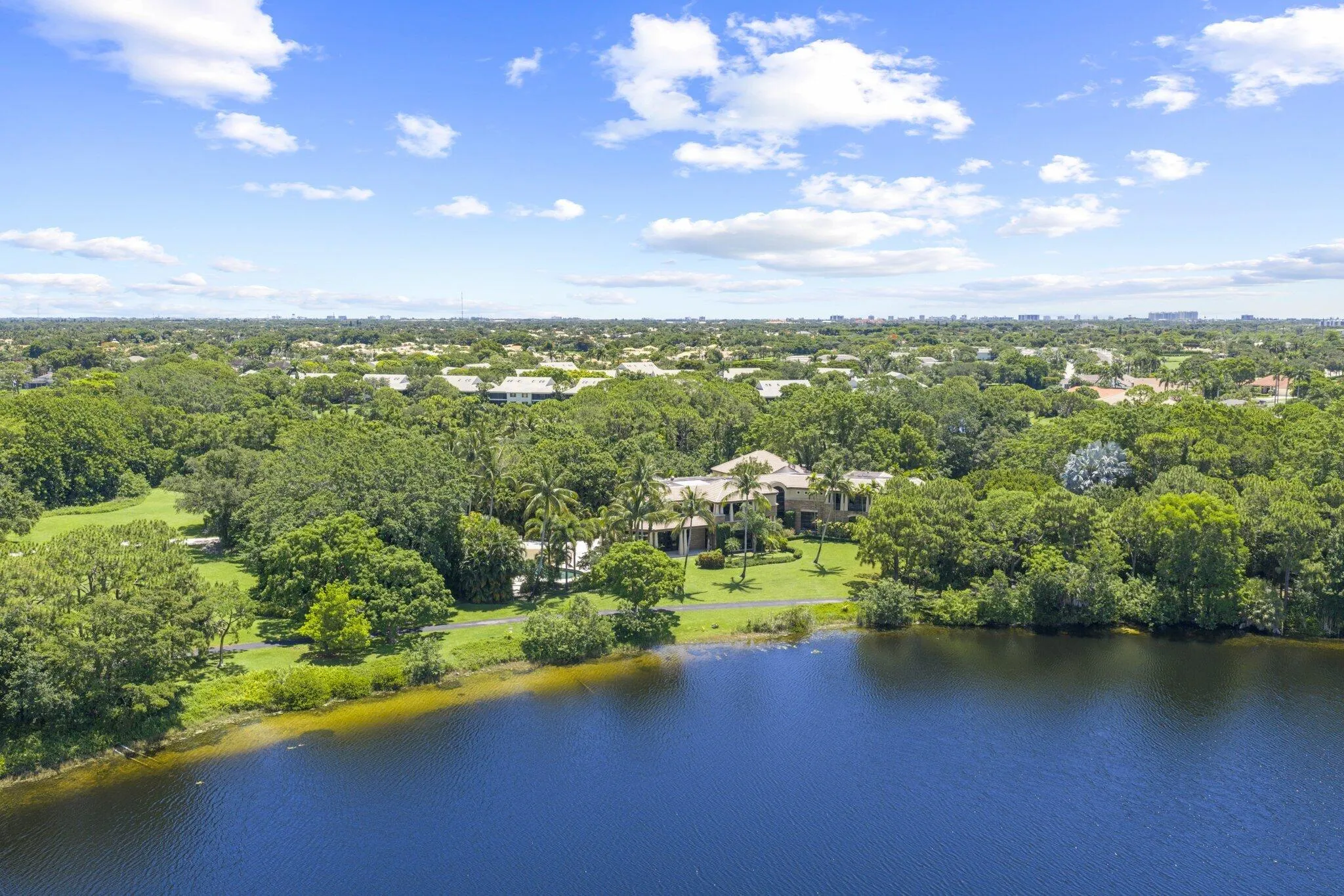 6001 Le Lac Road - 7.jpg-SMALL