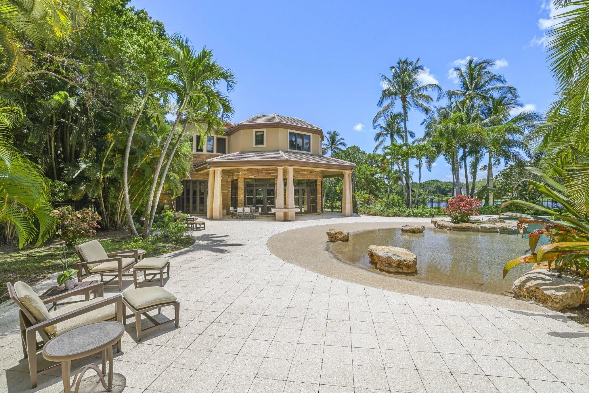6001 Le Lac Road - 44.jpg-SMALL