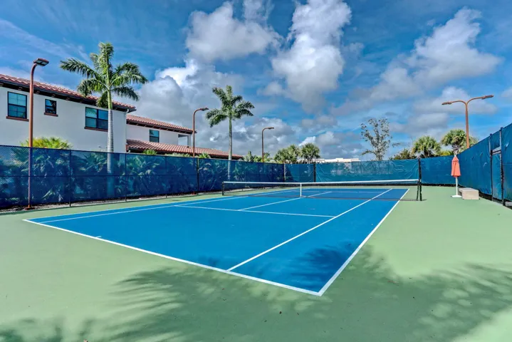 Alton Tennis
