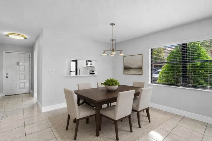 Virtually Staged Dining Area