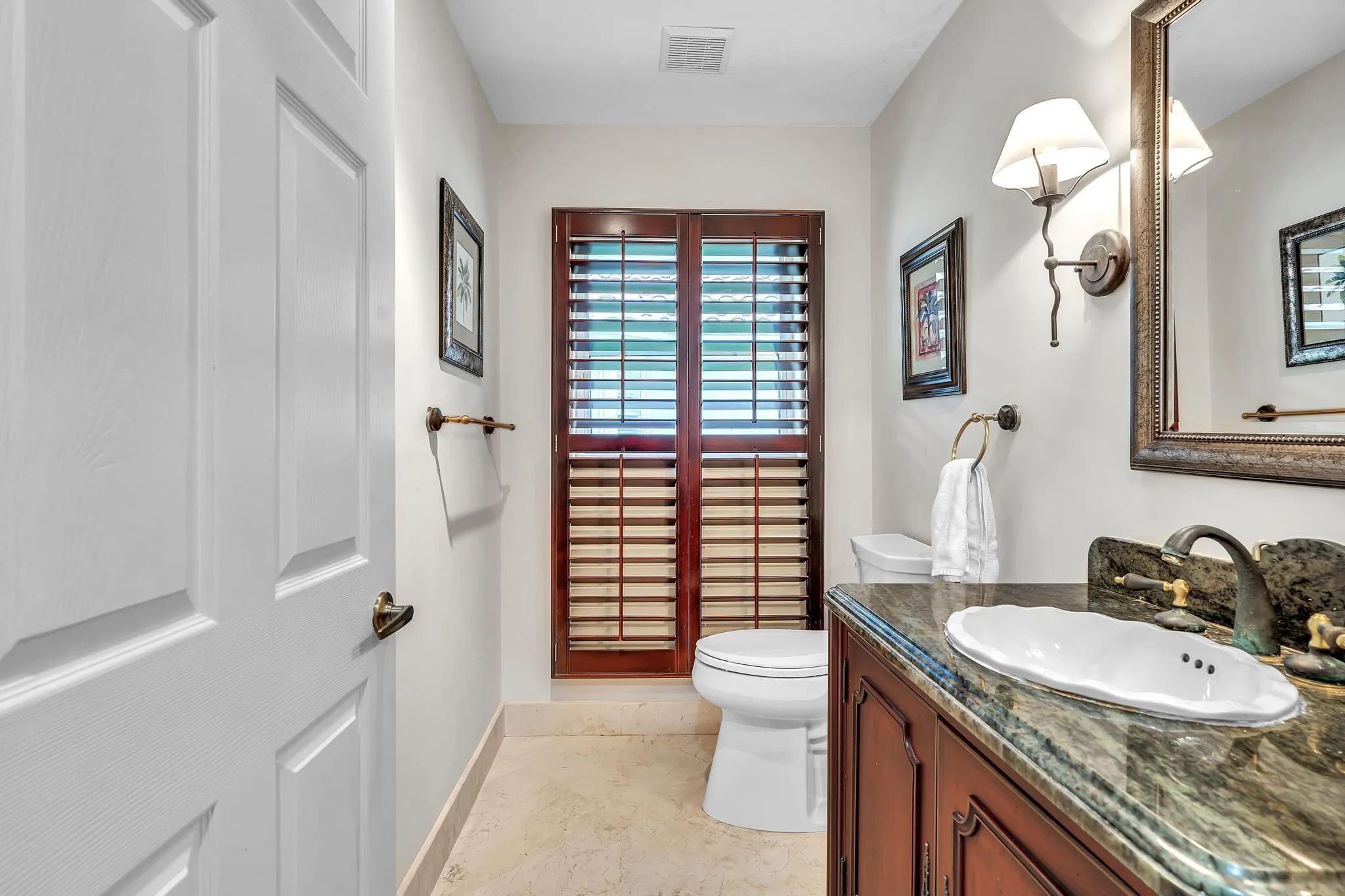 Powder Room