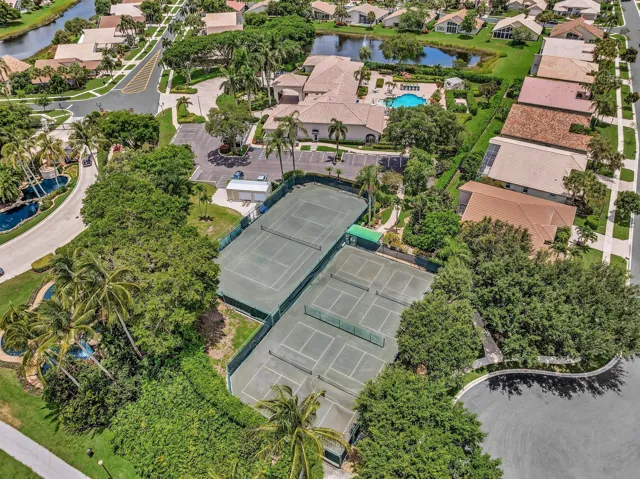 Community Tennis