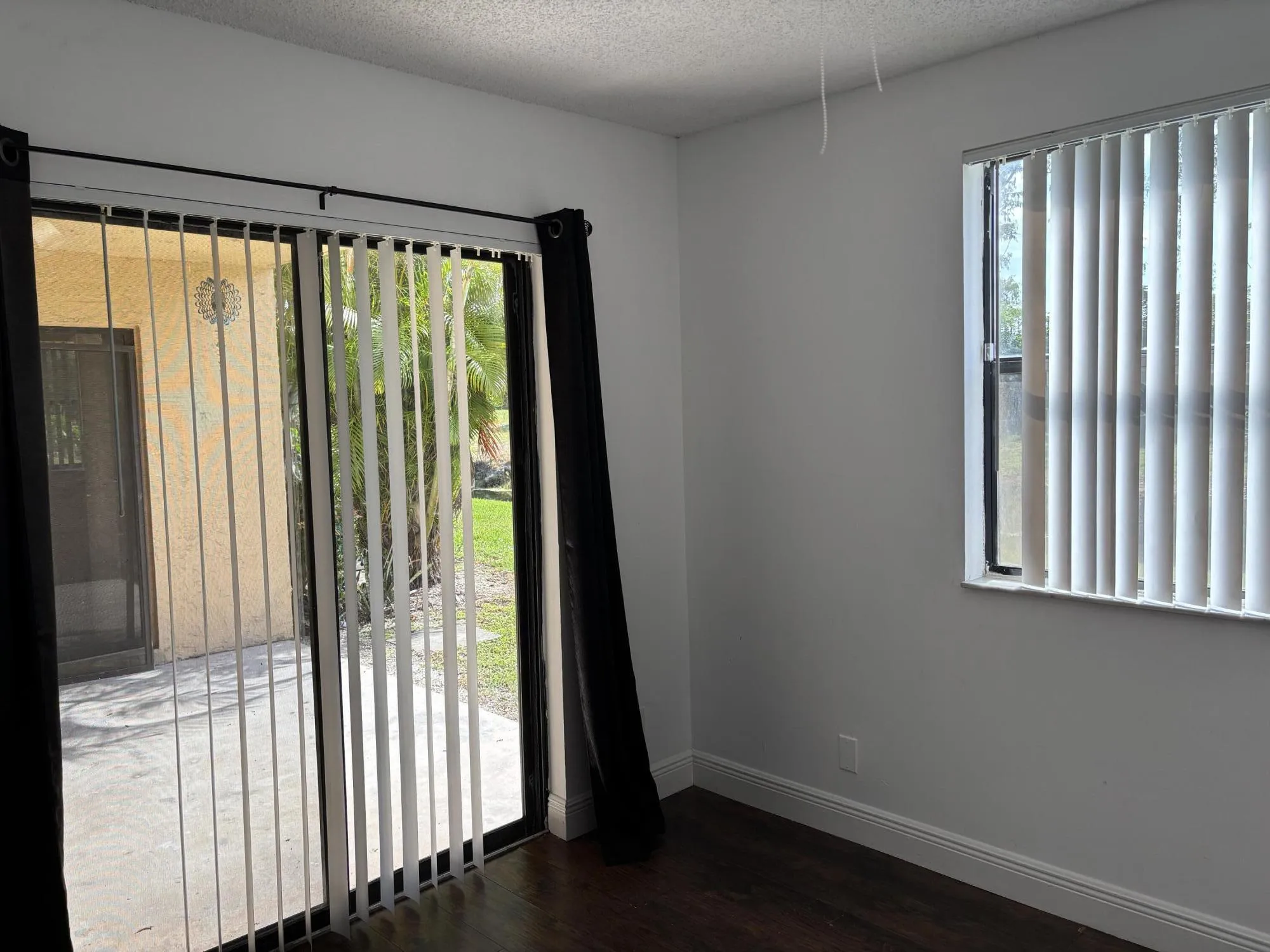 grand oasis bedroom