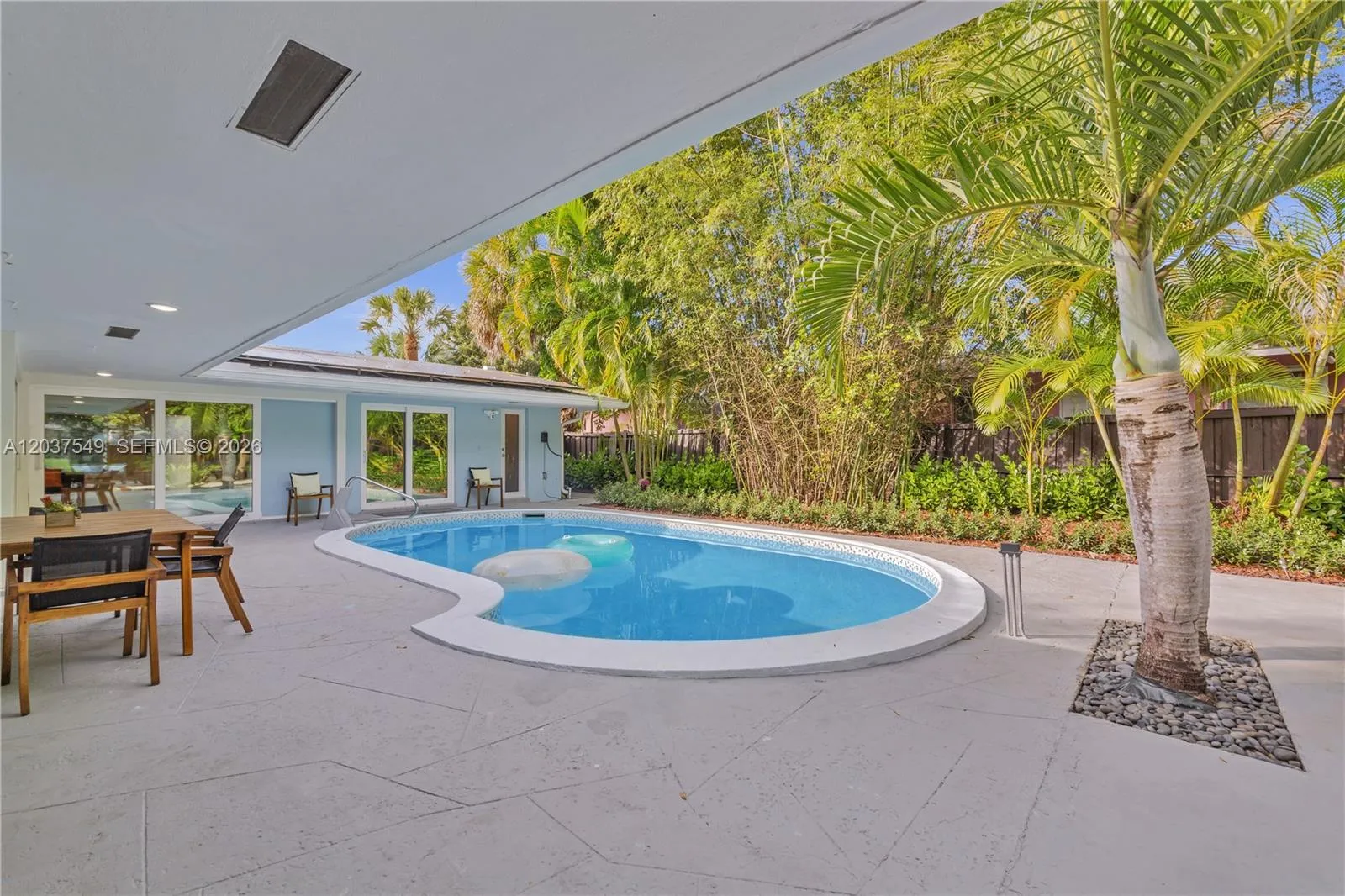 Property photo 38